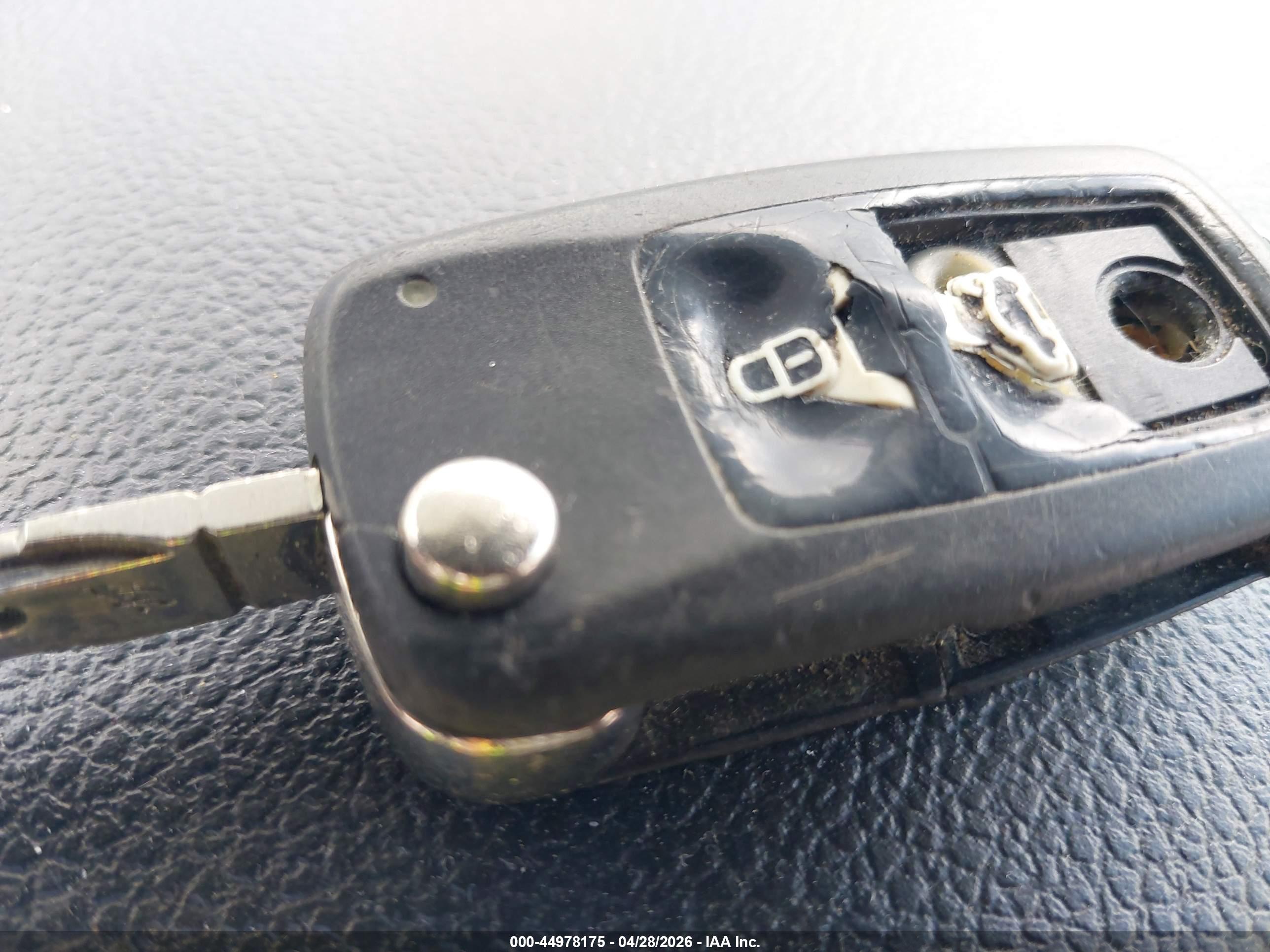 VOLKSWAGEN JETTA image 11