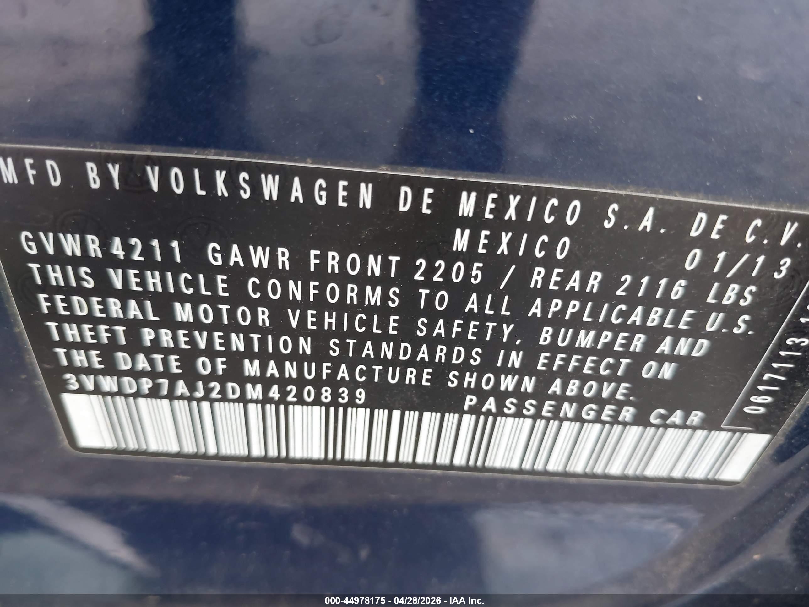 VOLKSWAGEN JETTA image 9