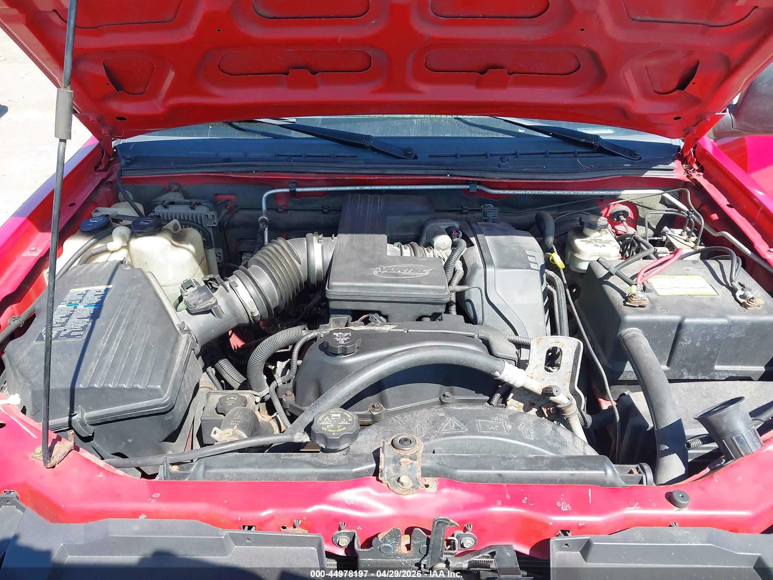 CHEVROLET COLORADO image 10