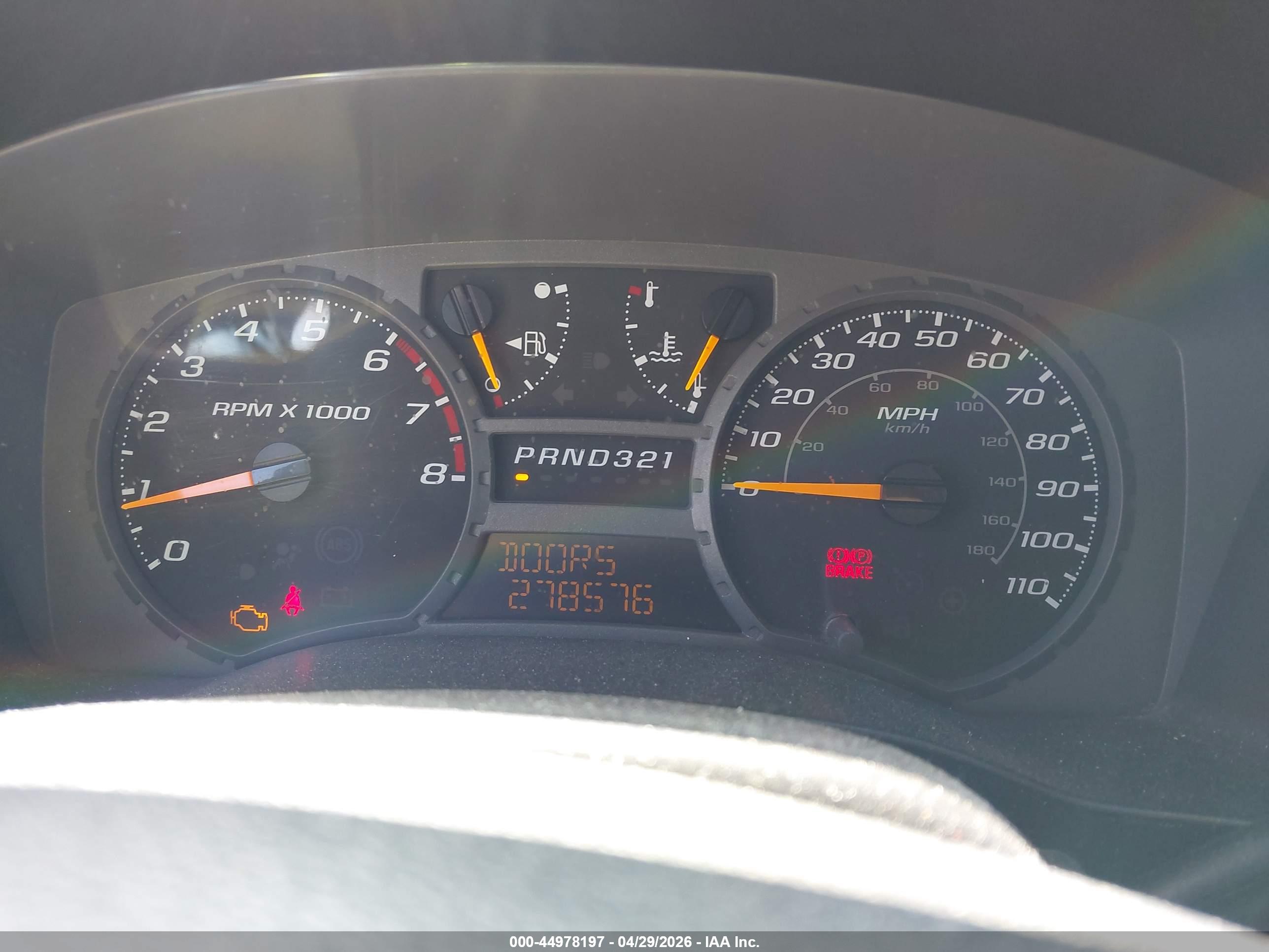 CHEVROLET COLORADO image 7