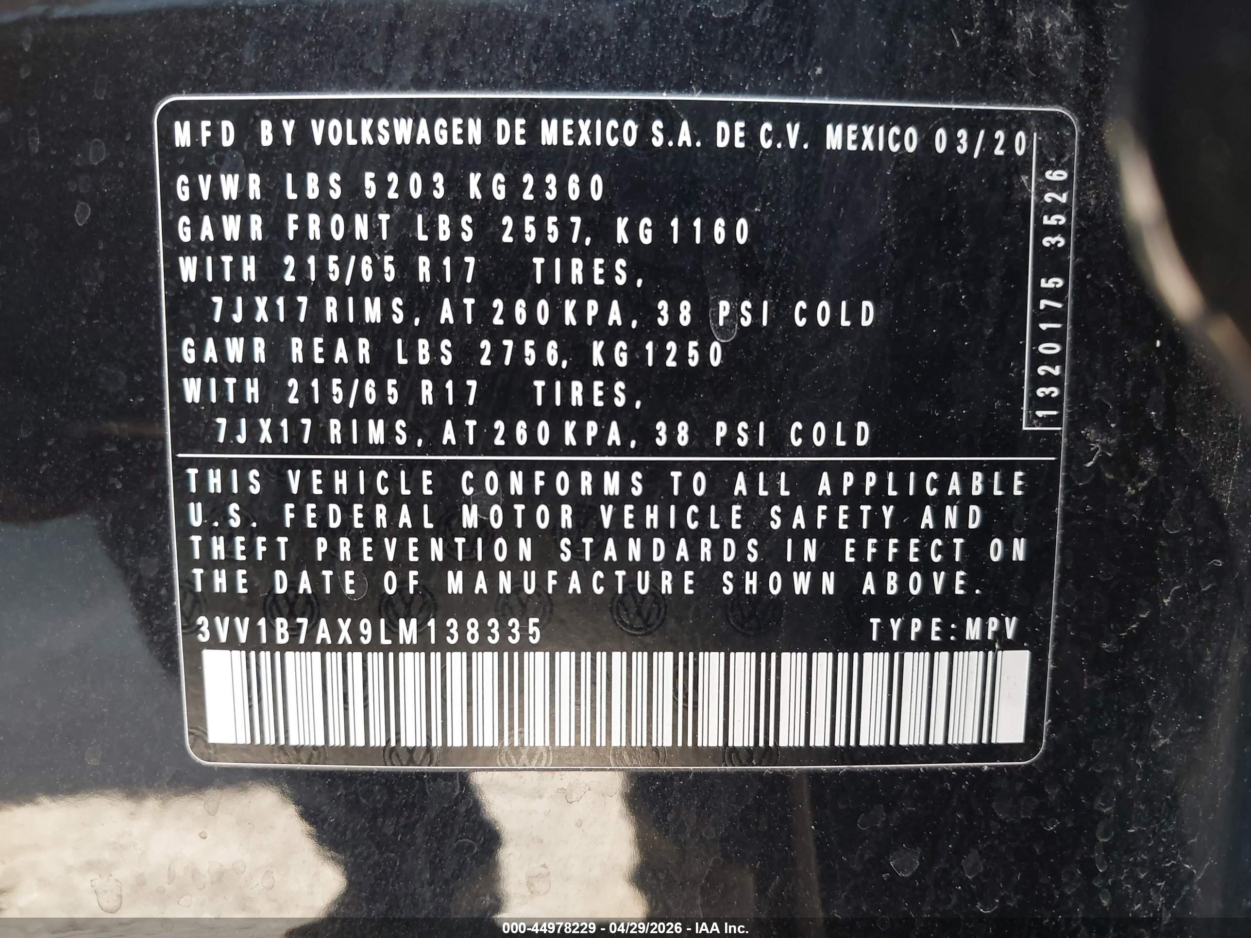 VOLKSWAGEN TIGUAN image 9