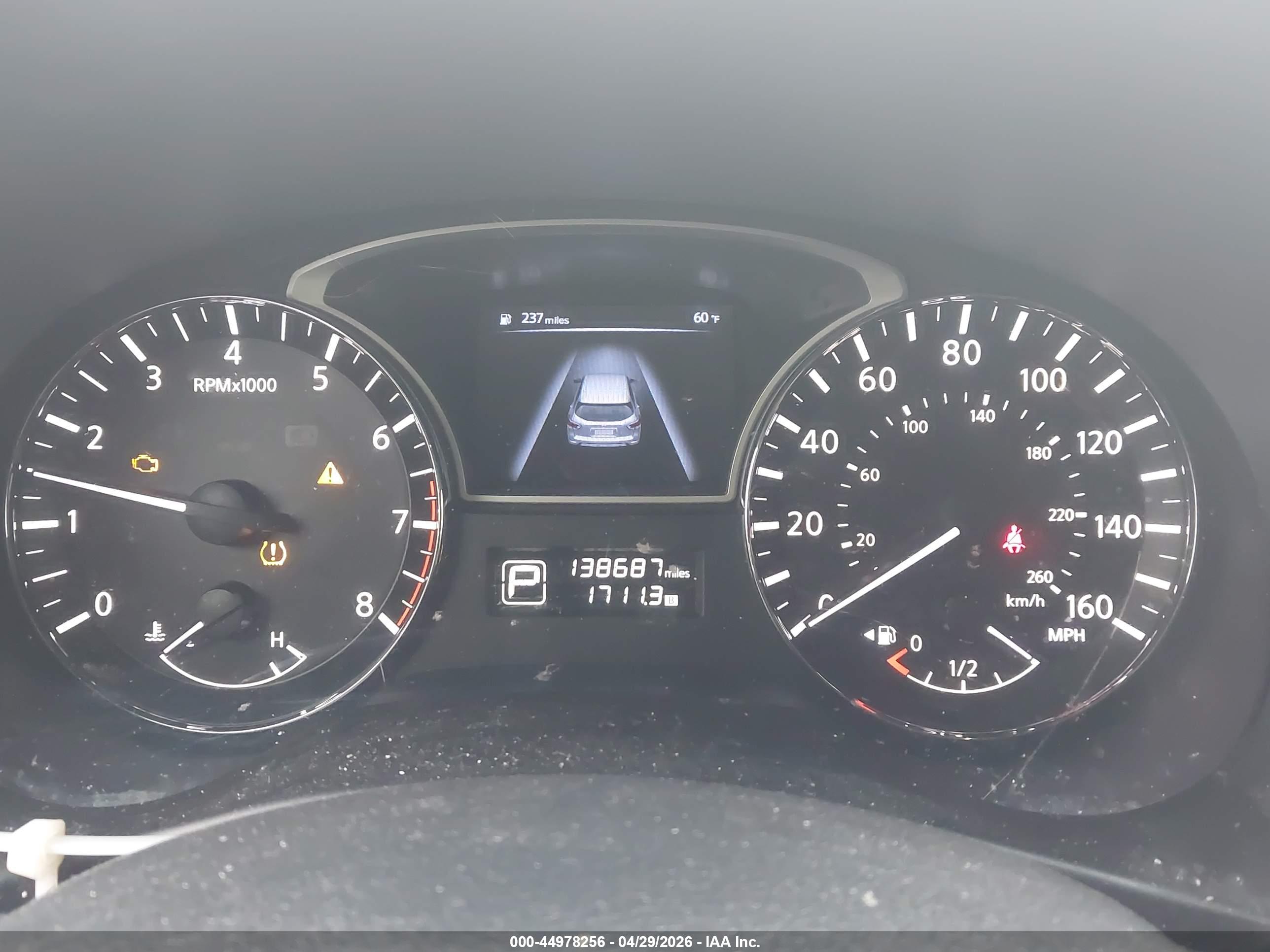 NISSAN PATHFINDER image 7