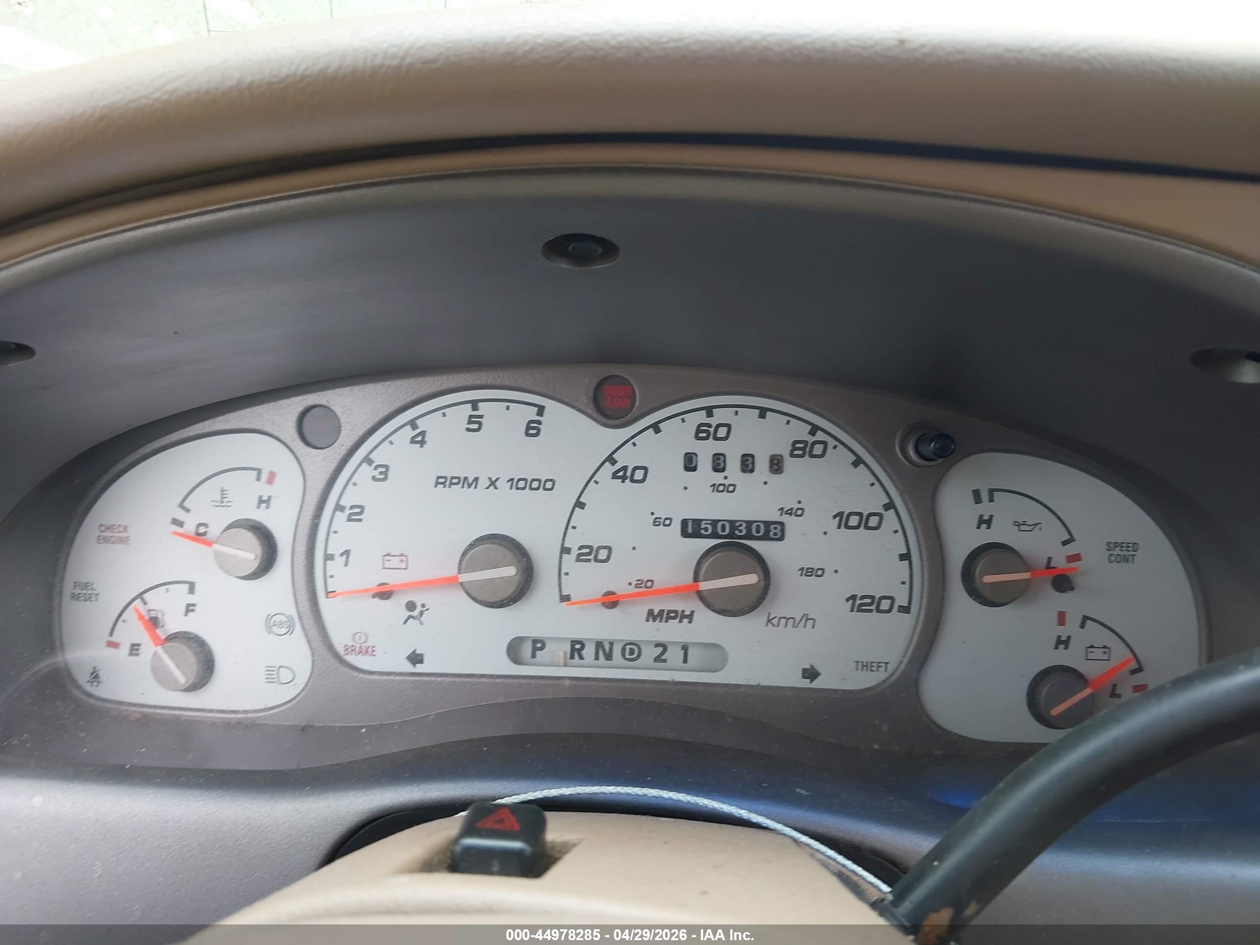FORD EXPLORER image 7