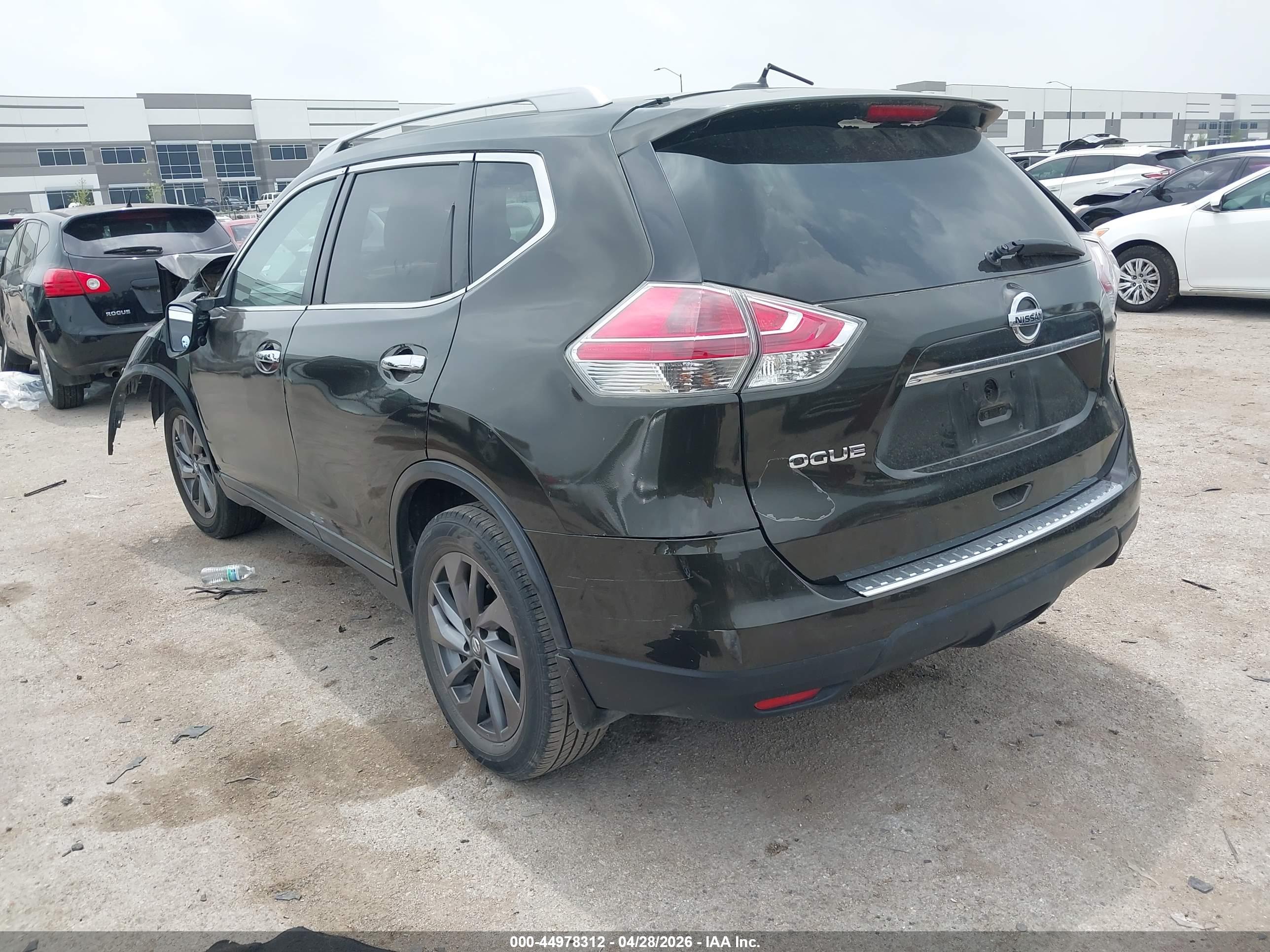 NISSAN ROGUE image 3
