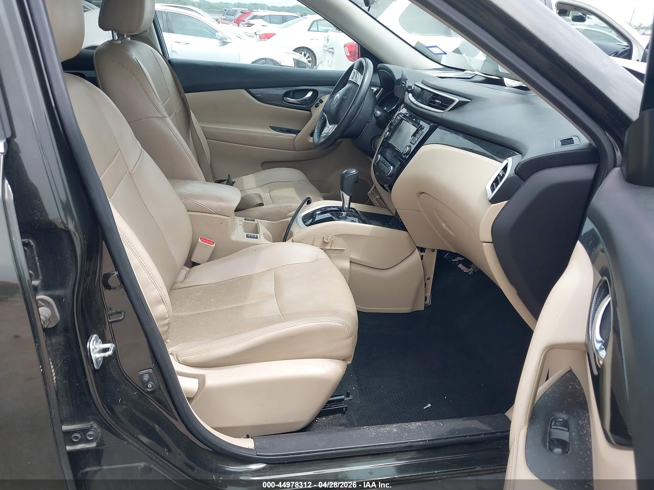 NISSAN ROGUE image 5