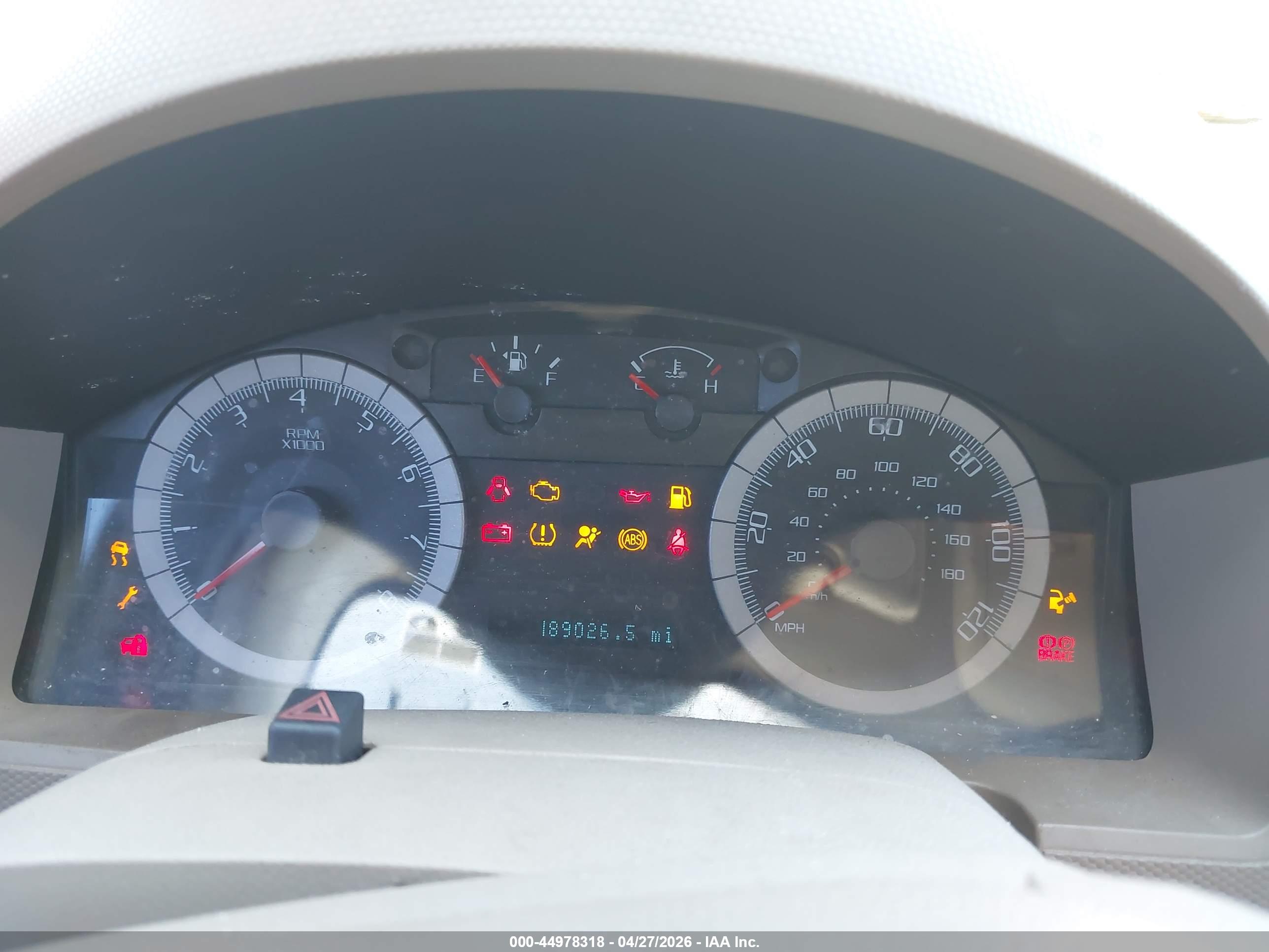FORD ESCAPE image 7