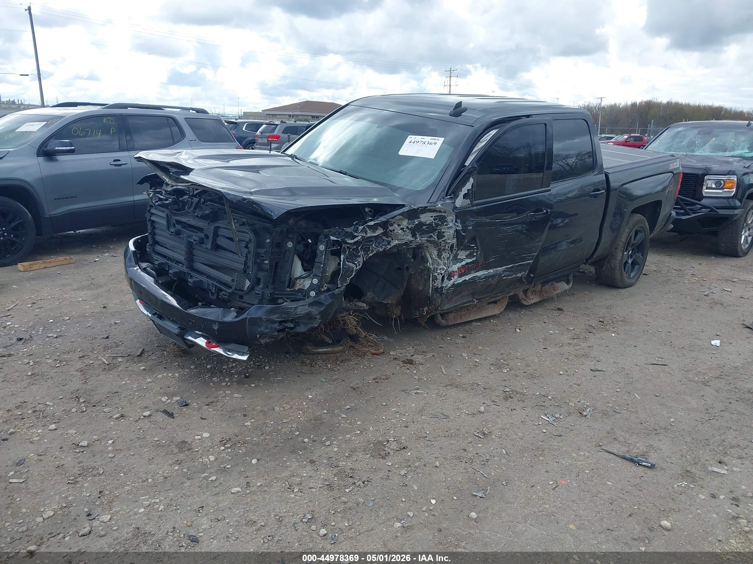 CHEVROLET SILVERADO image 2