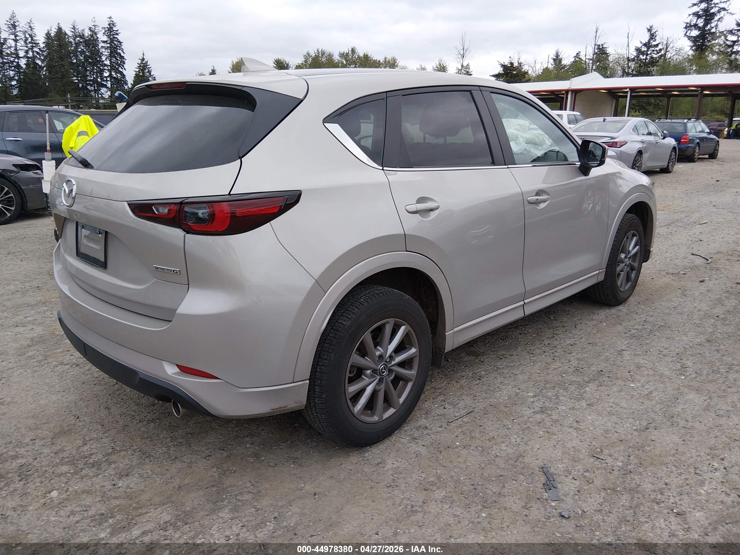 MAZDA CX-5 image 4