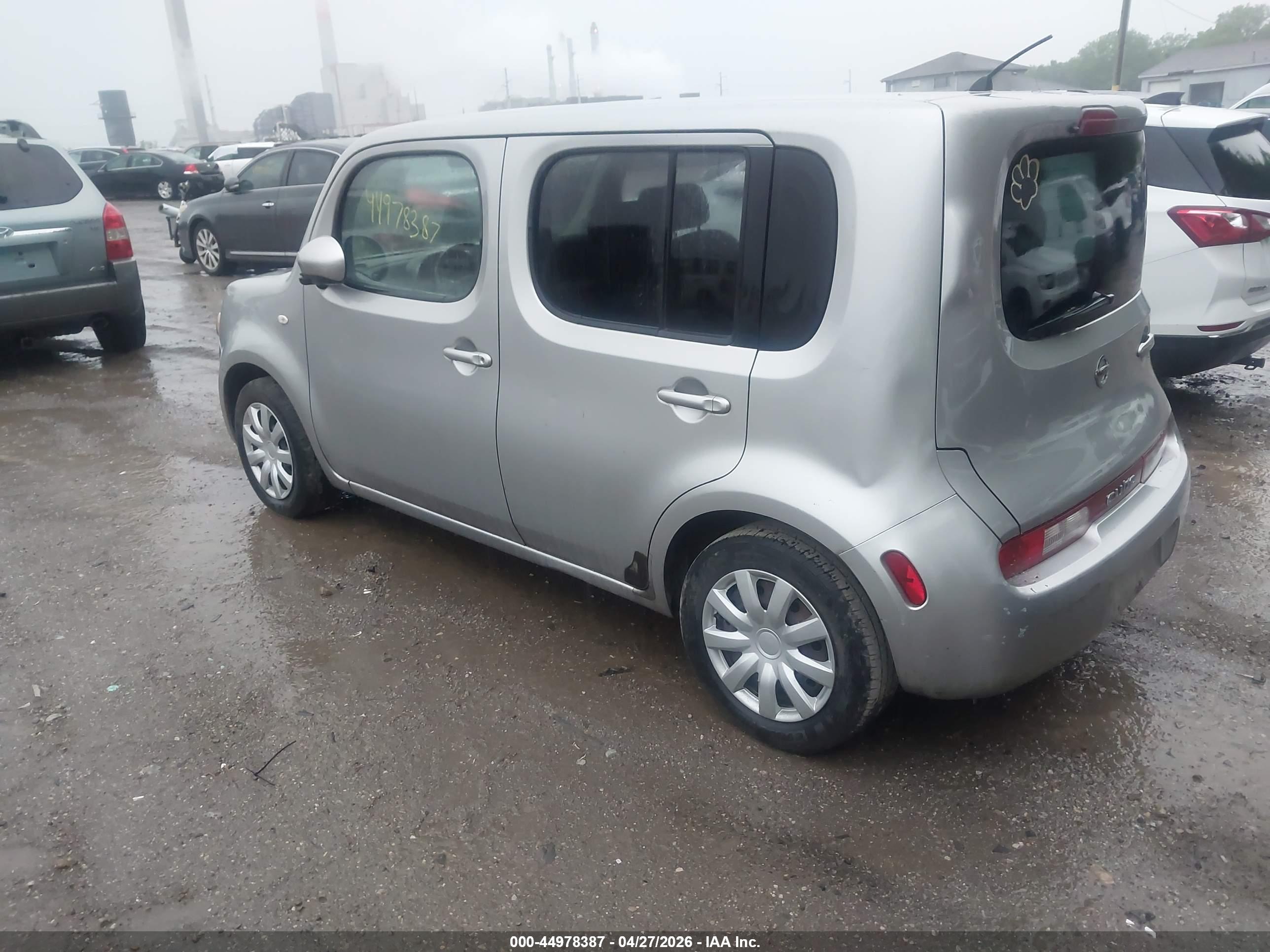 NISSAN CUBE image 3