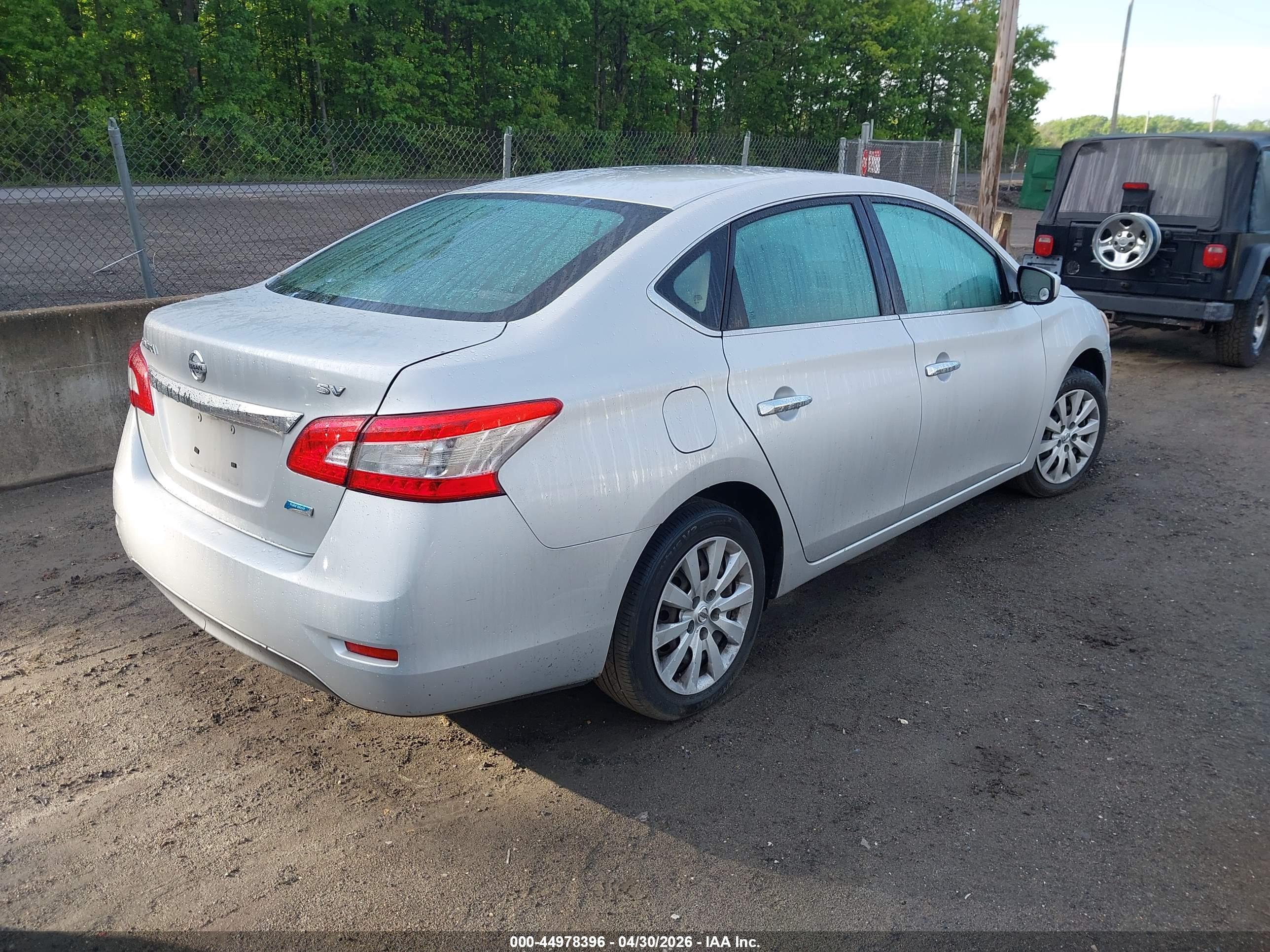 NISSAN SENTRA image 4