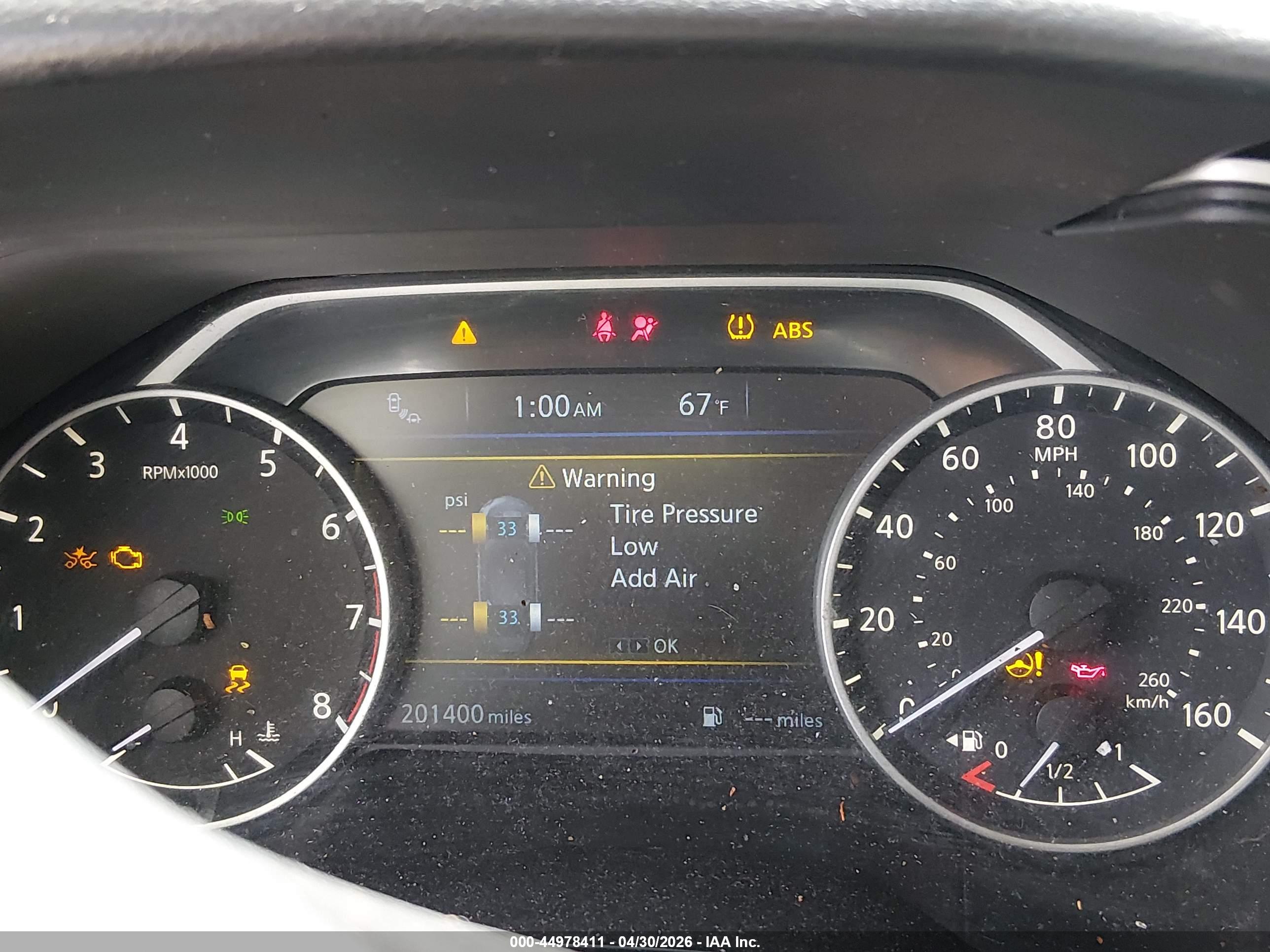 NISSAN MAXIMA image 7