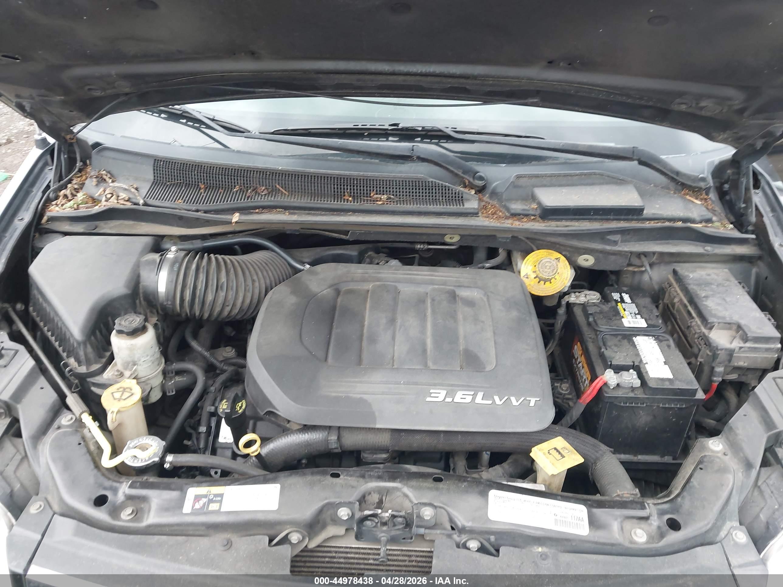 CHRYSLER TOWN image 10