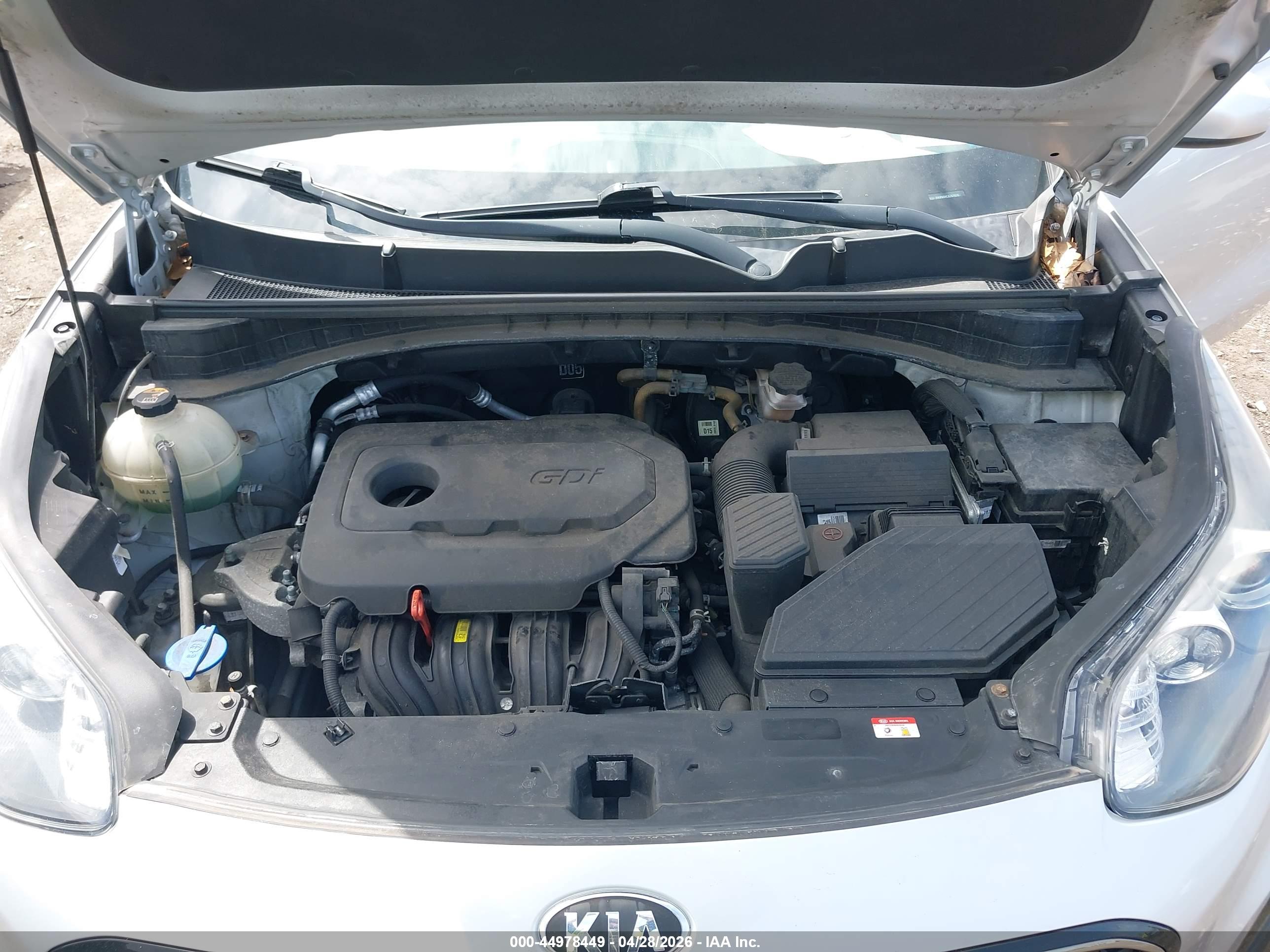 KIA SPORTAGE image 10