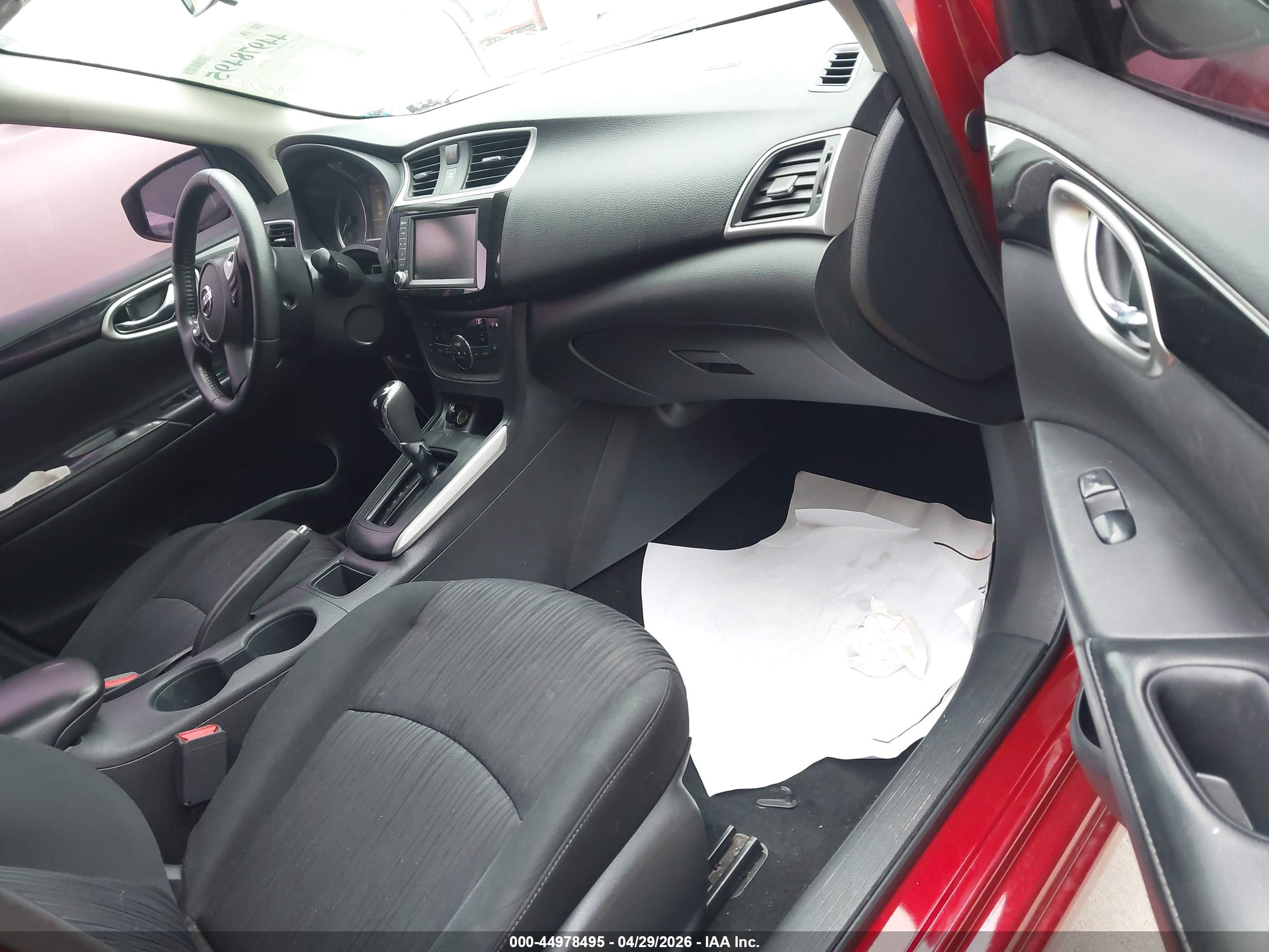 NISSAN SENTRA image 5