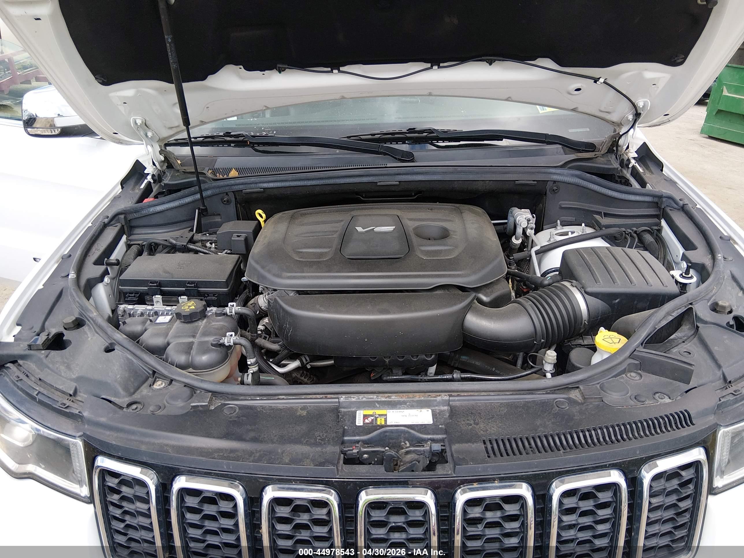 JEEP GRAND image 10