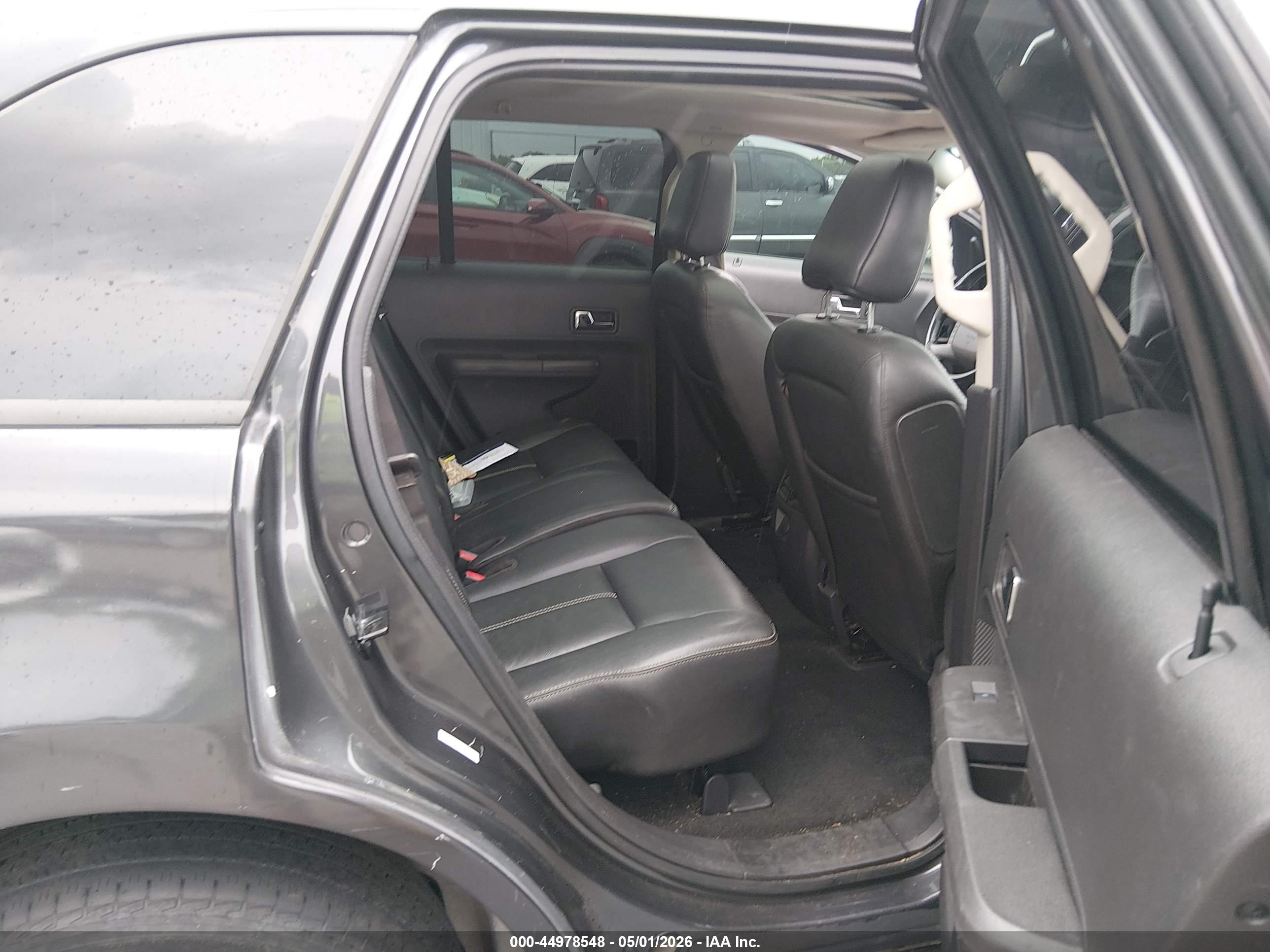 FORD EDGE image 8