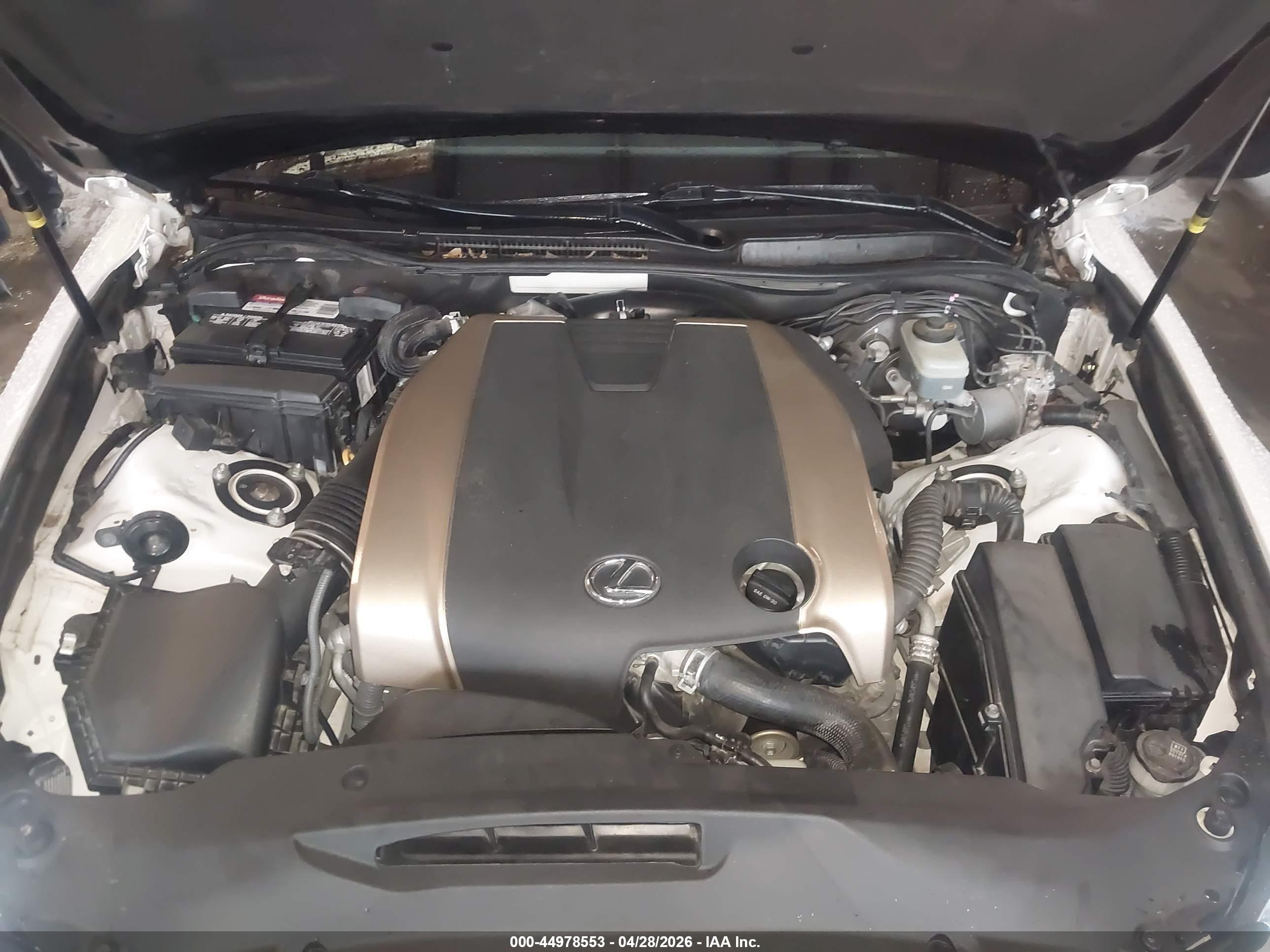 LEXUS IS image 10