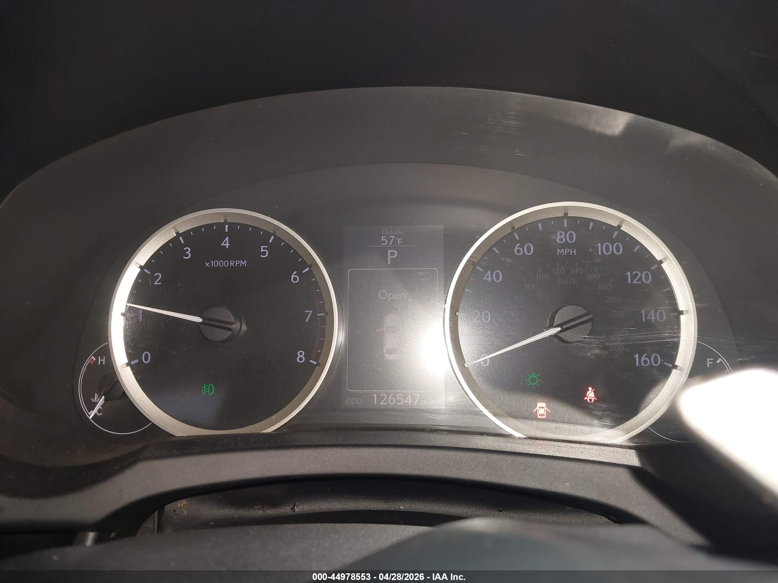 LEXUS IS image 7
