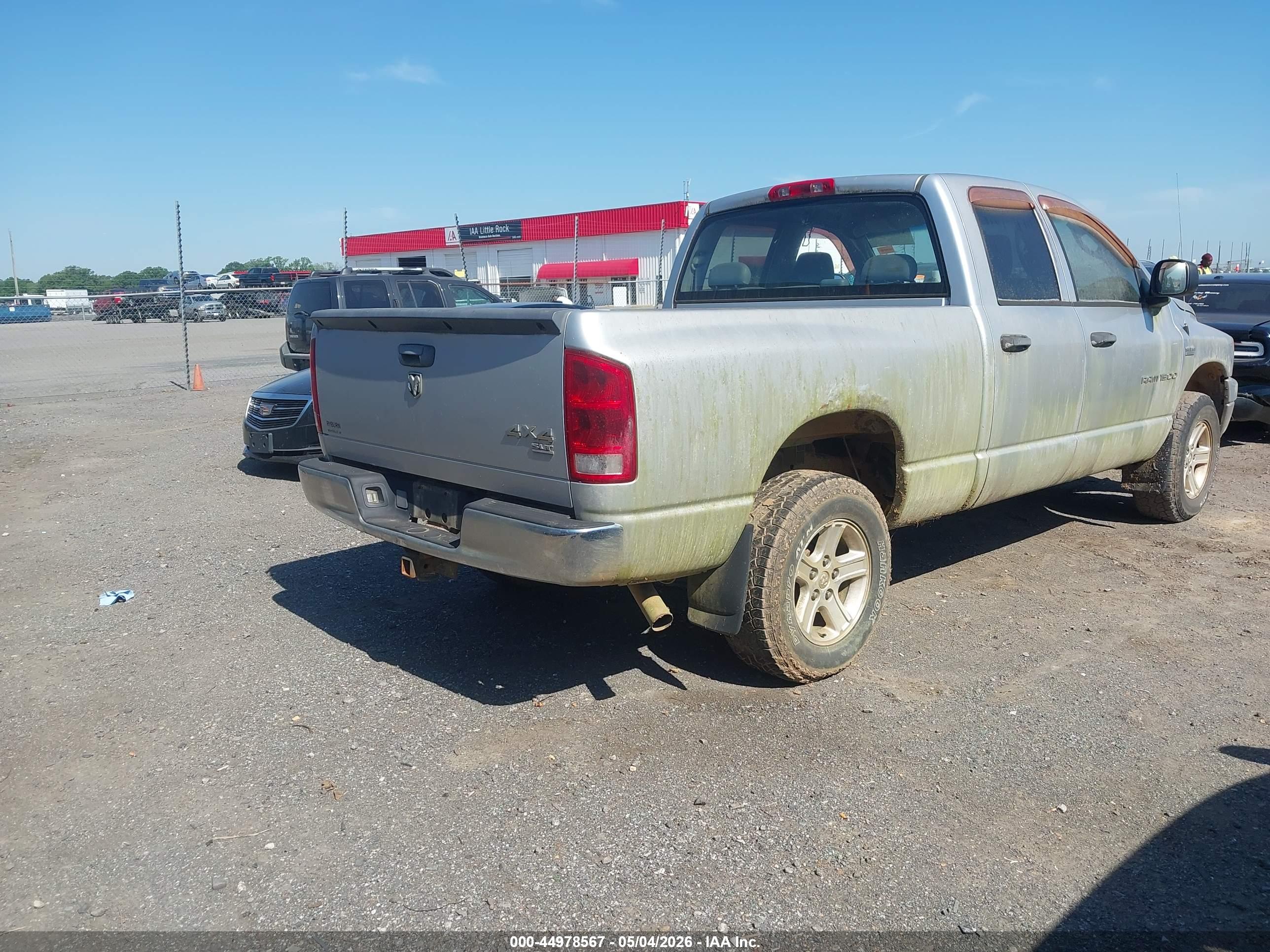 DODGE RAM image 4