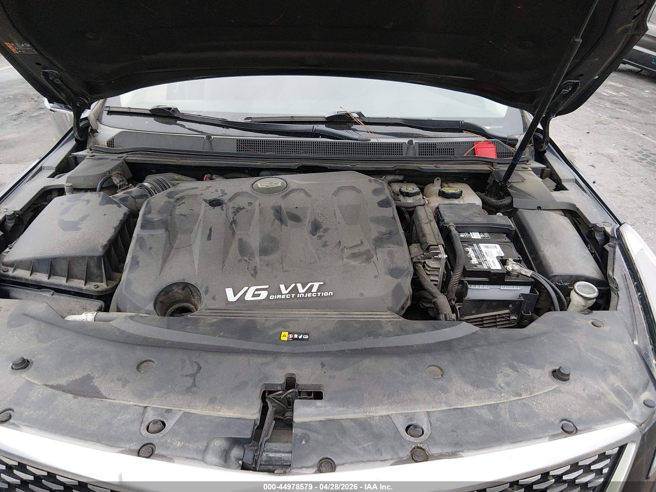 CADILLAC XTS image 10