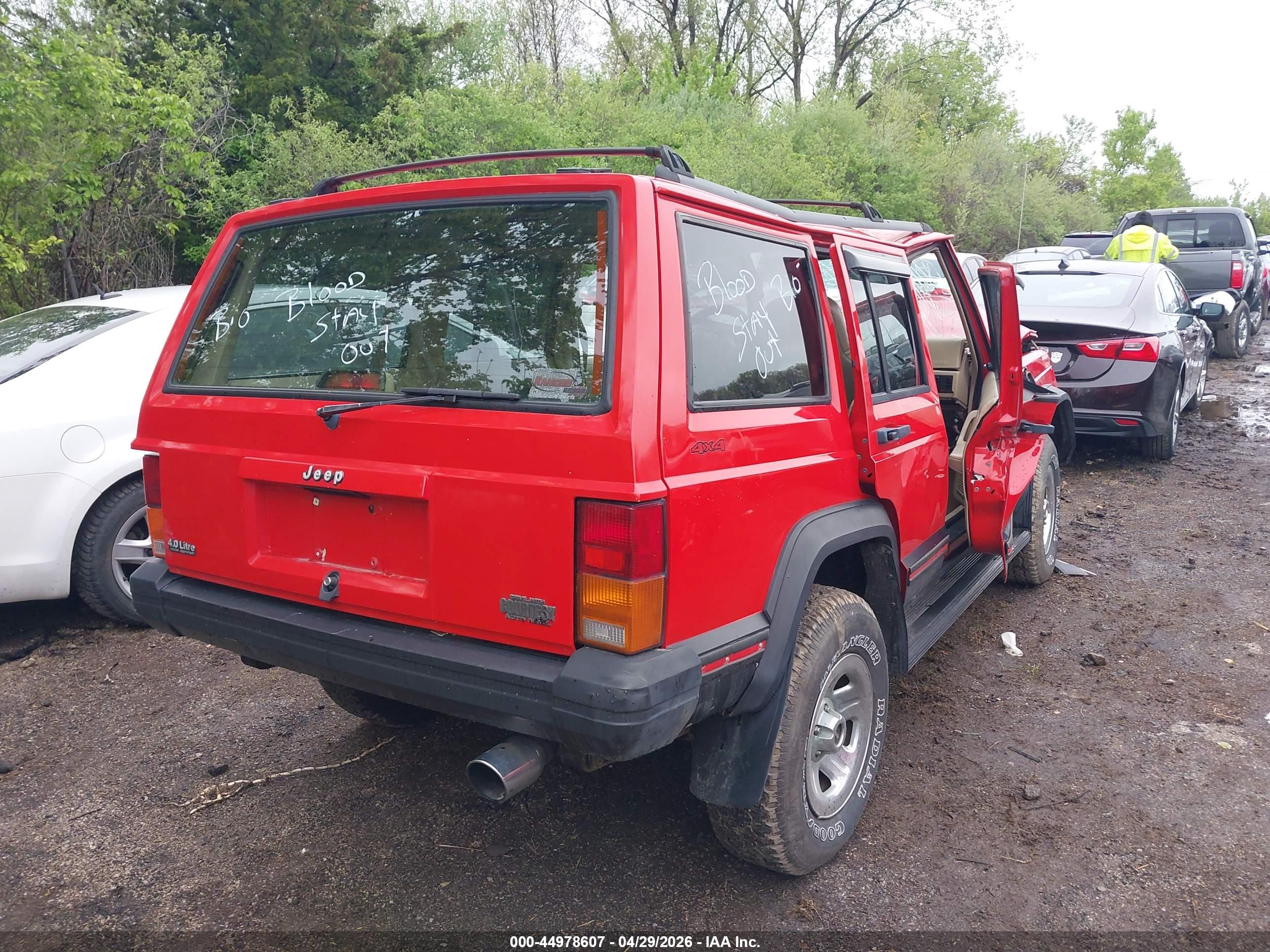 JEEP CHEROKEE image 4