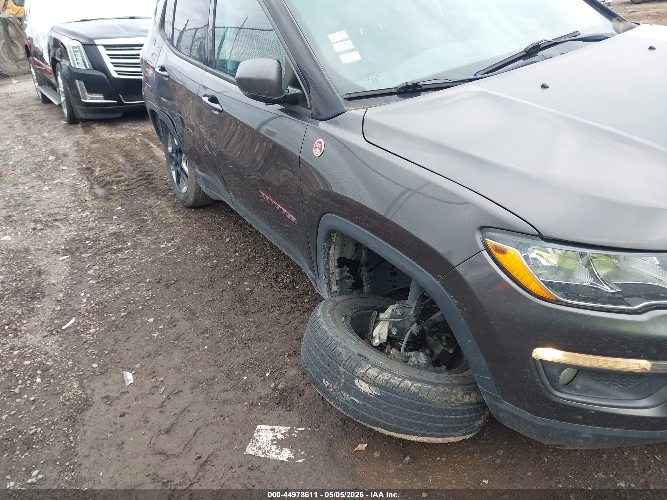 JEEP COMPASS image 6