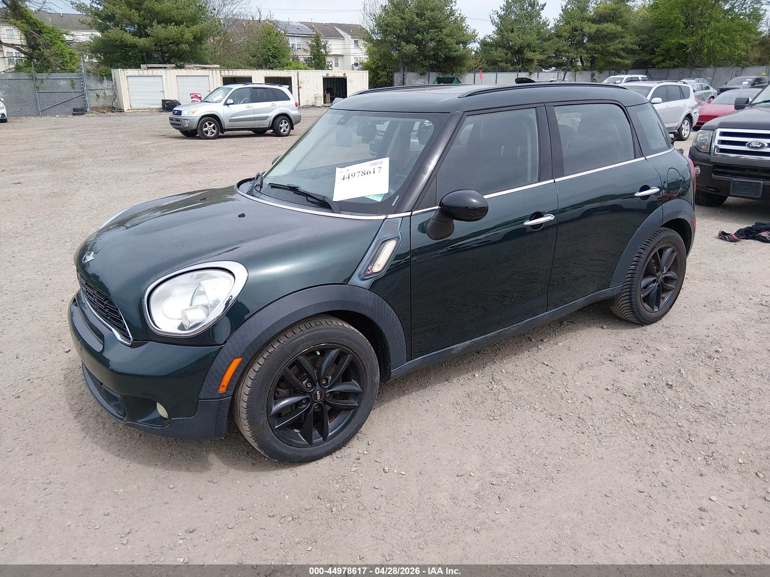 MINI COUNTRYMAN image 2