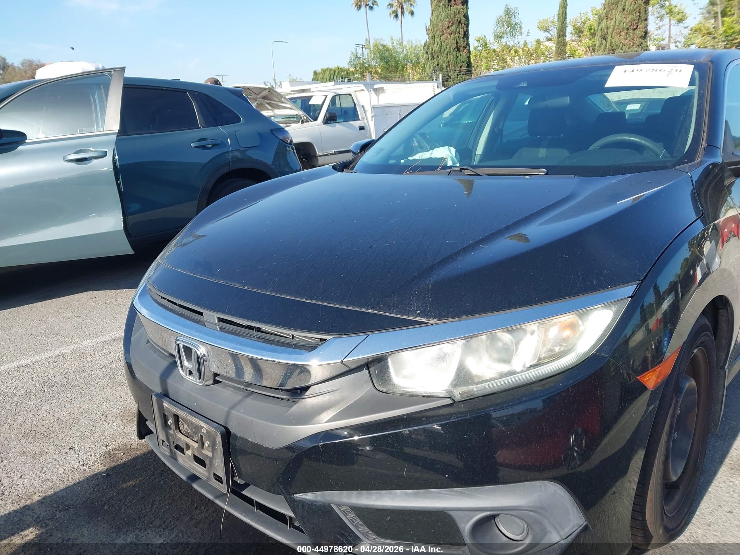 HONDA CIVIC image 6