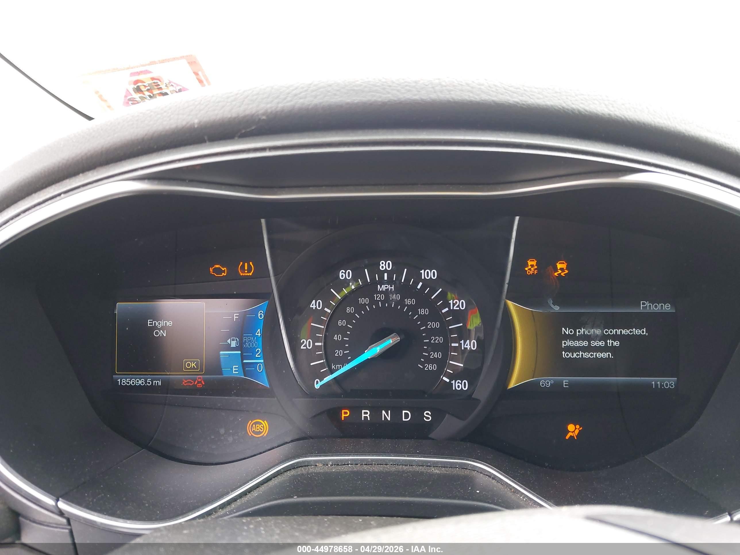 FORD FUSION image 7