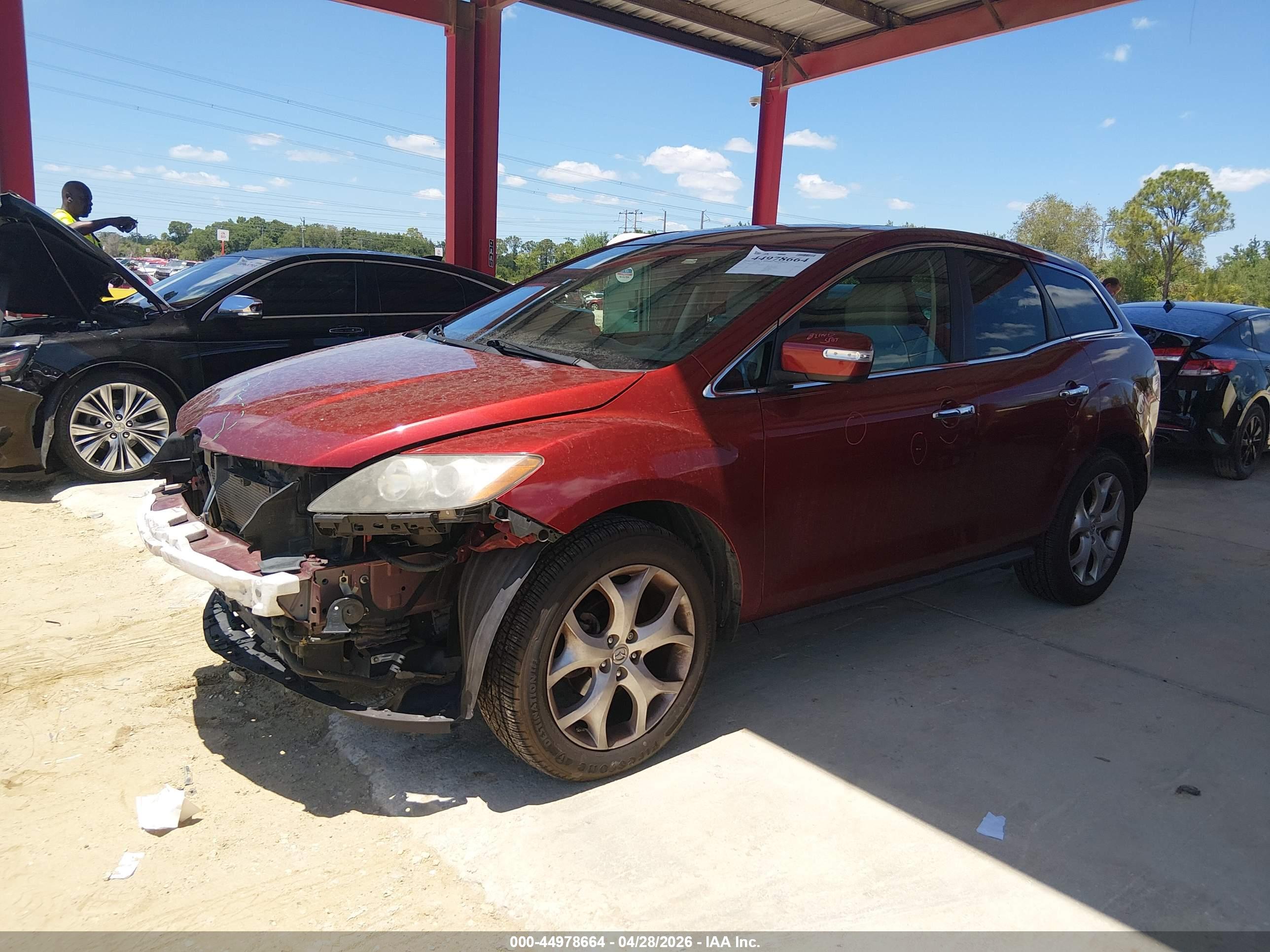 MAZDA CX-7 image 2