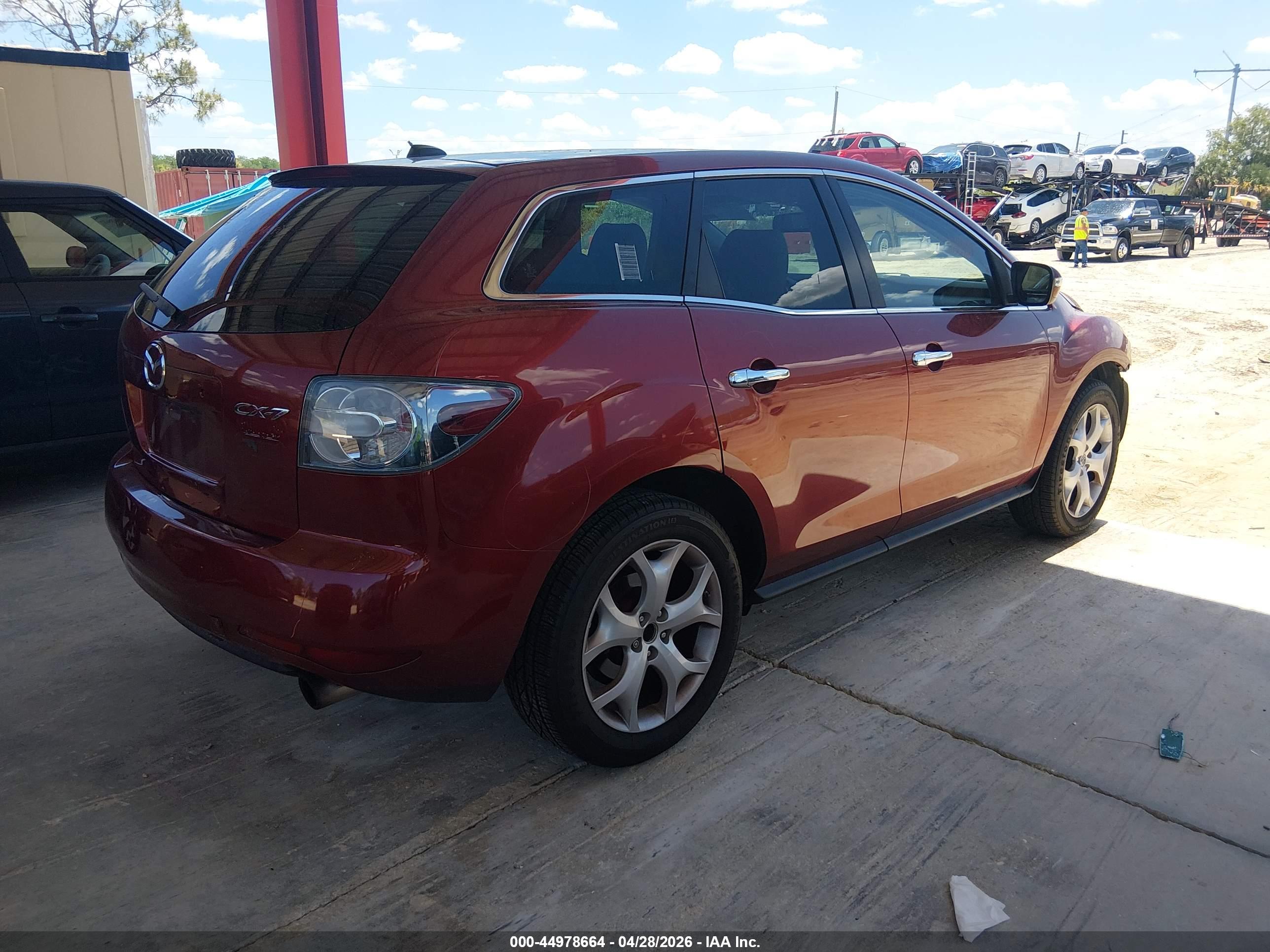 MAZDA CX-7 image 4