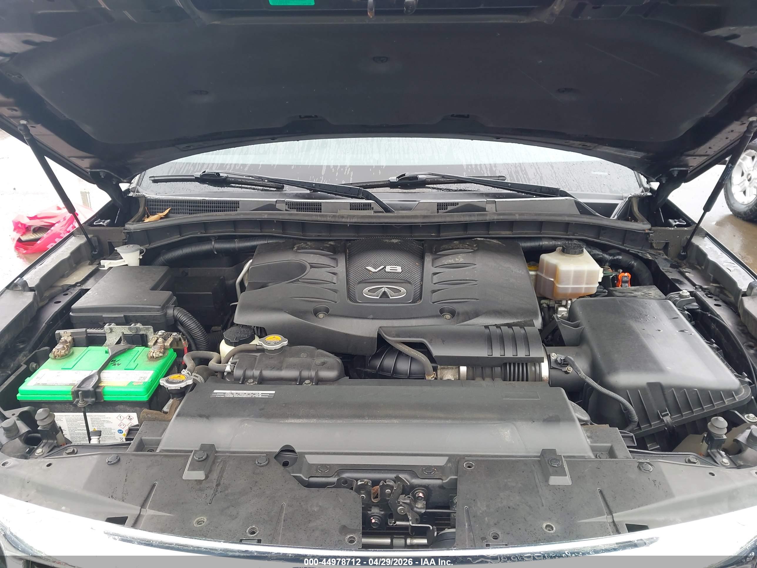 INFINITI QX80 image 10