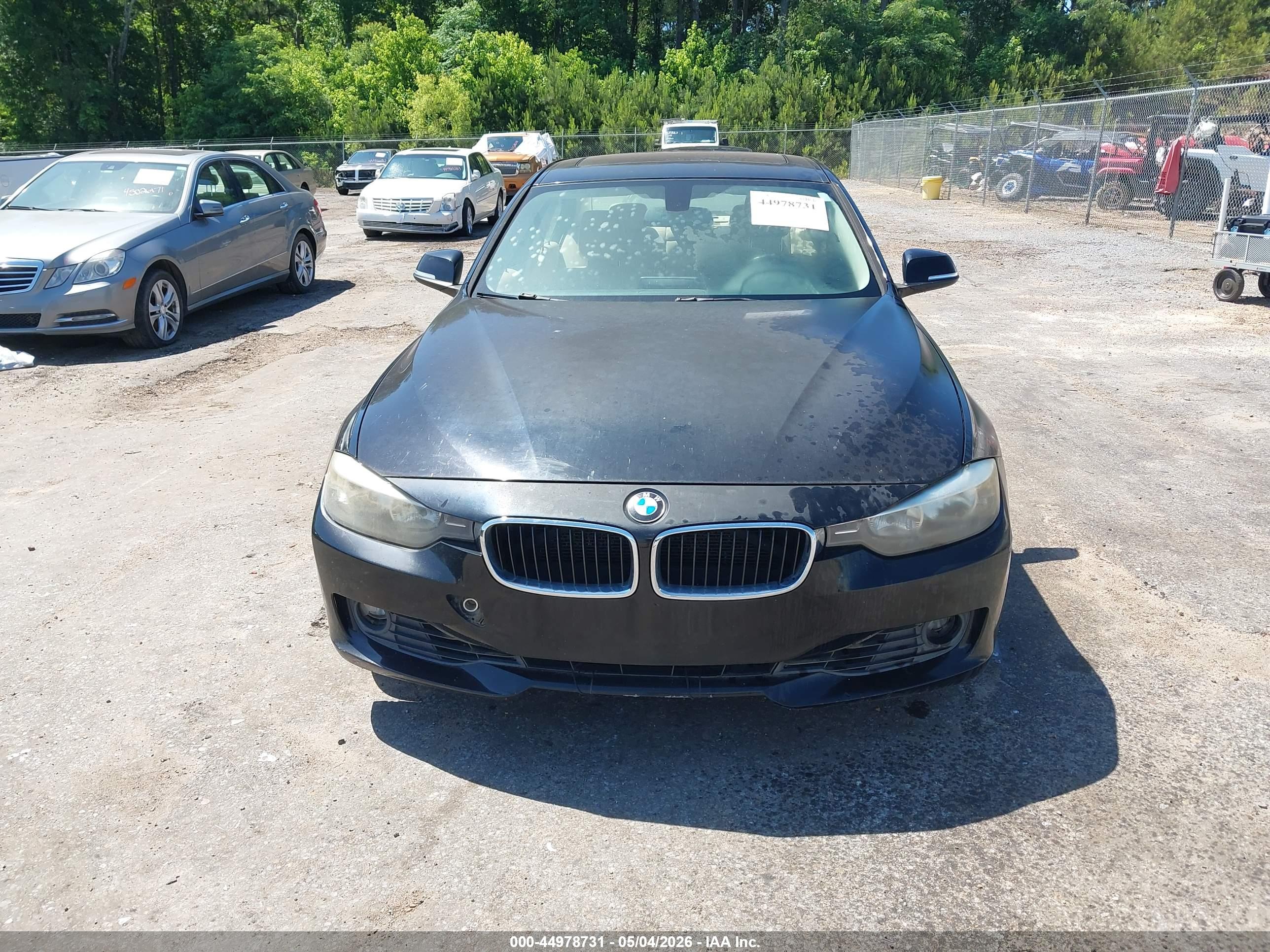 BMW 328I image 6