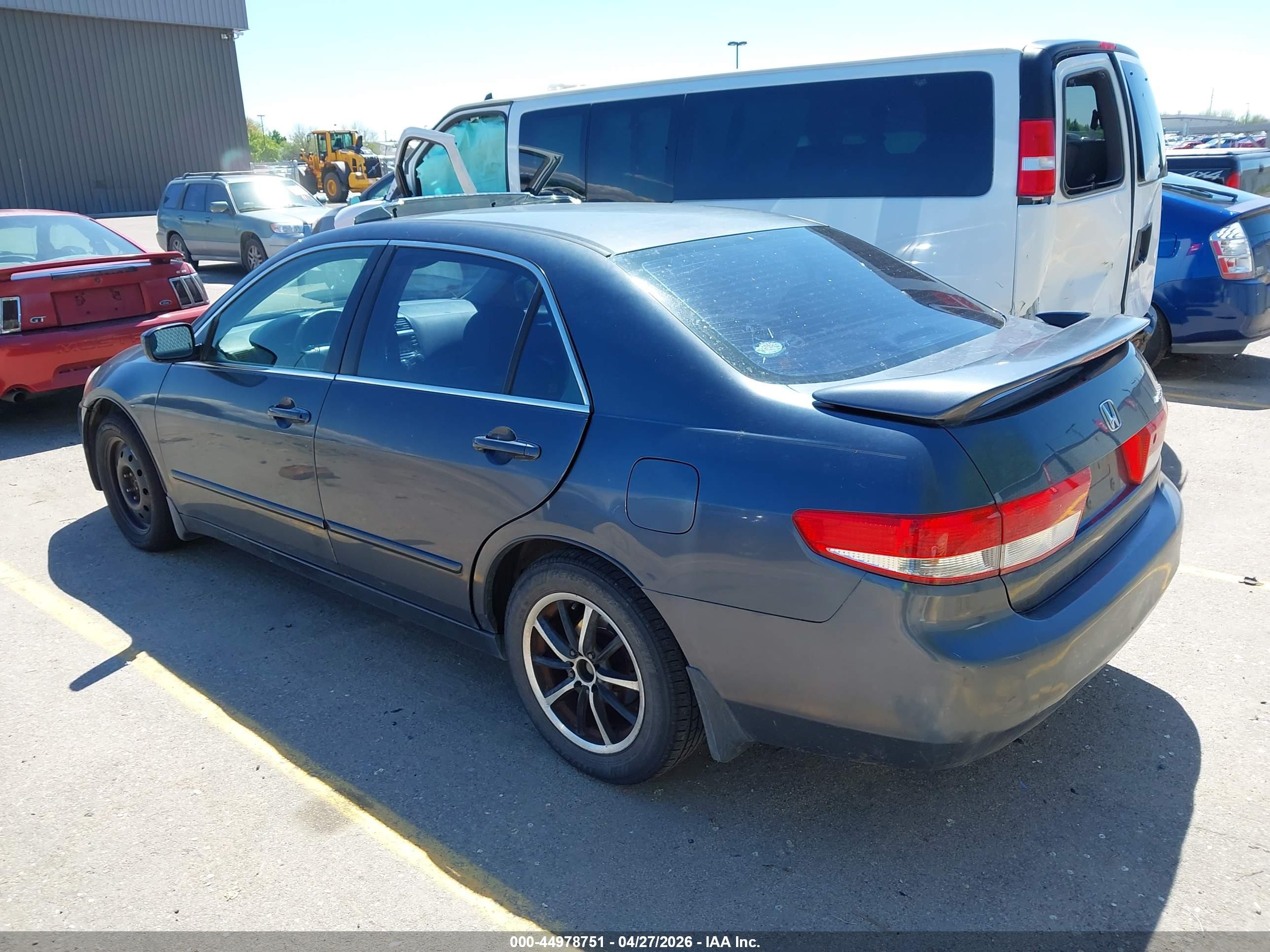 HONDA ACCORD image 3
