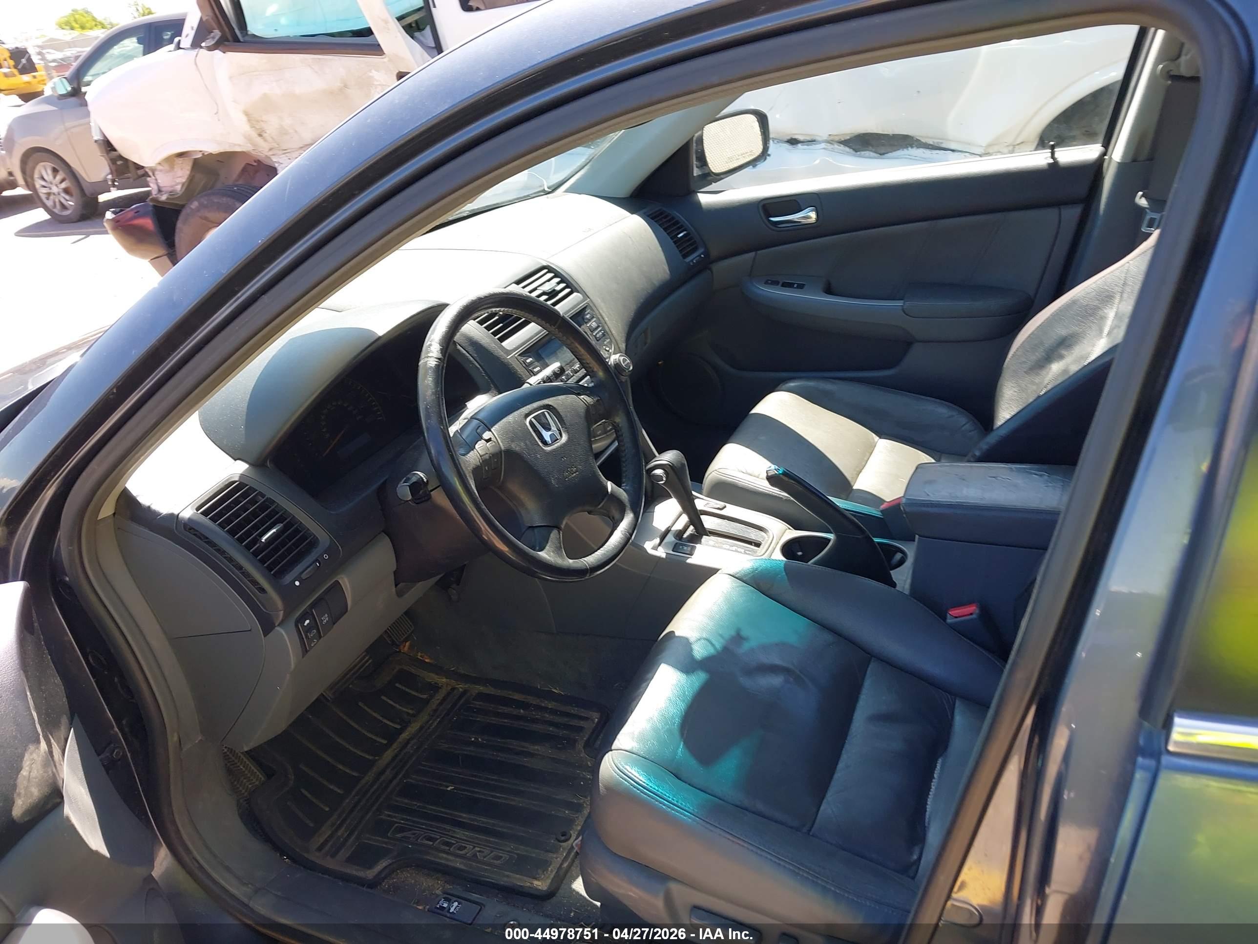 HONDA ACCORD image 5