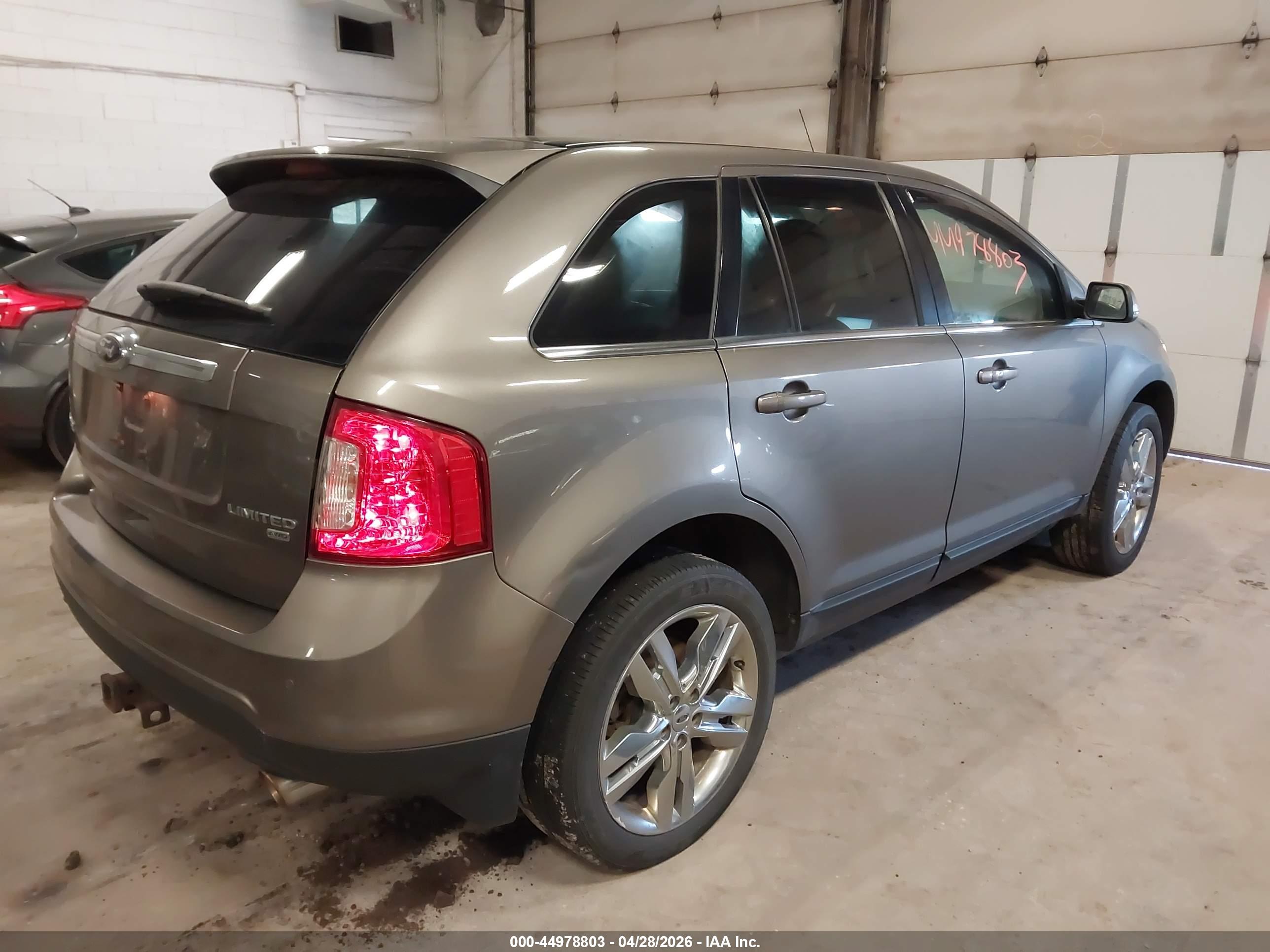 FORD EDGE image 4