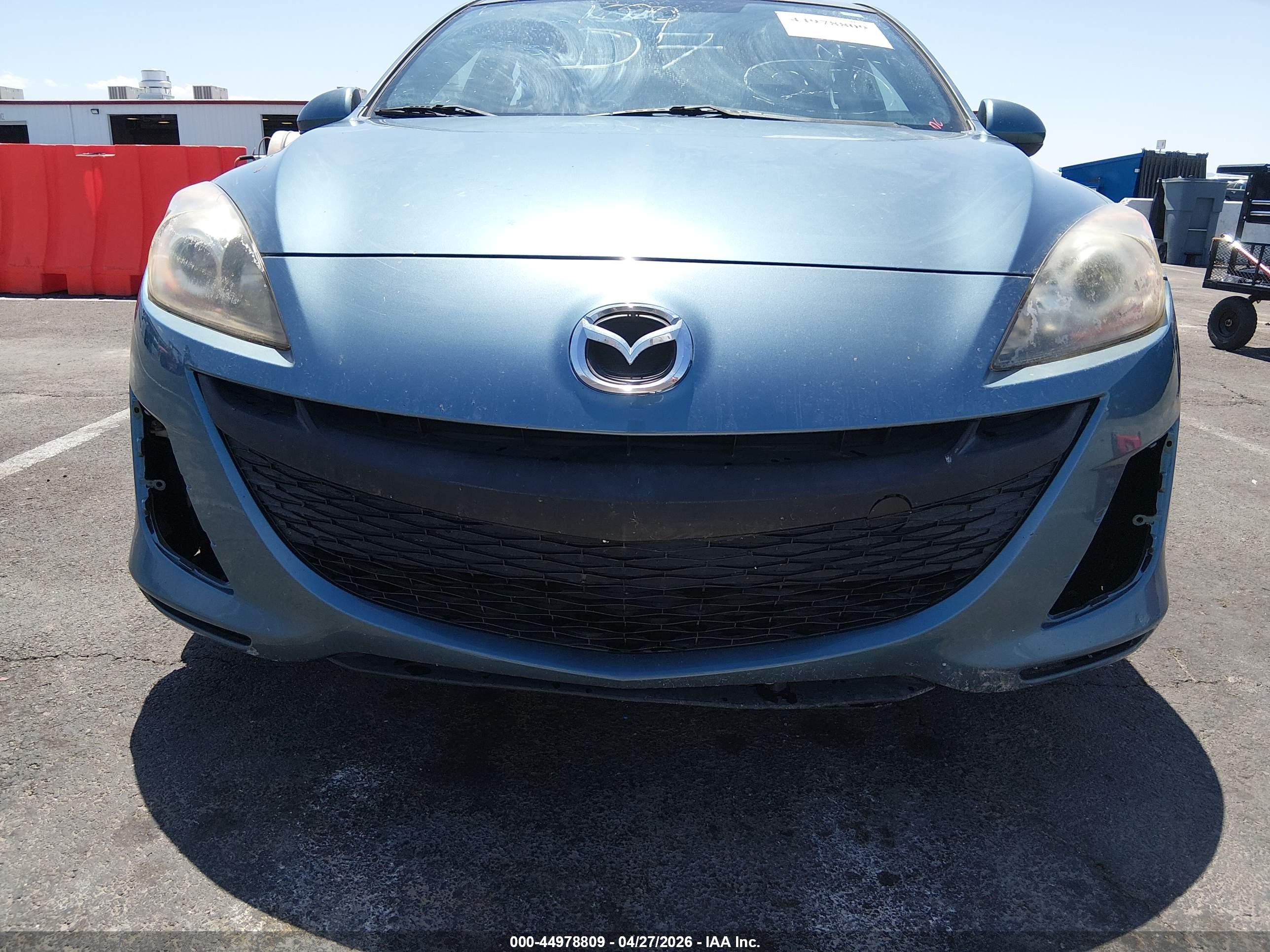 MAZDA MAZDA3 image 6