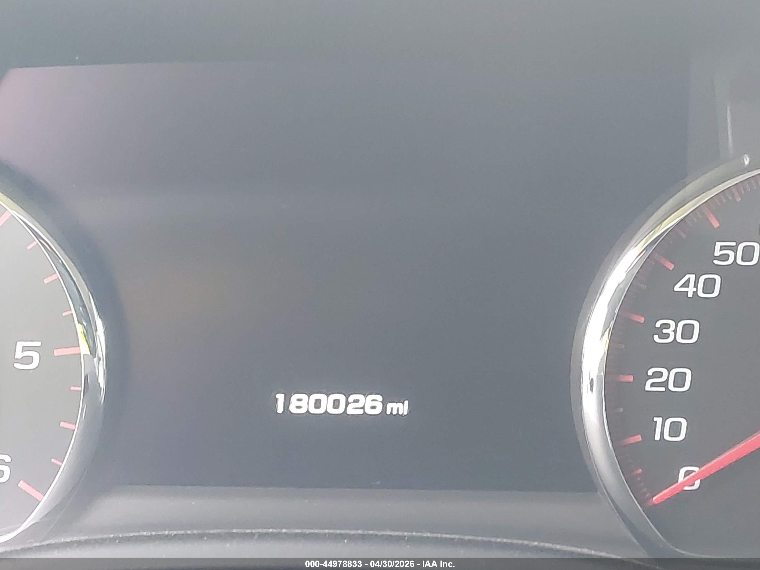 GMC YUKON image 7