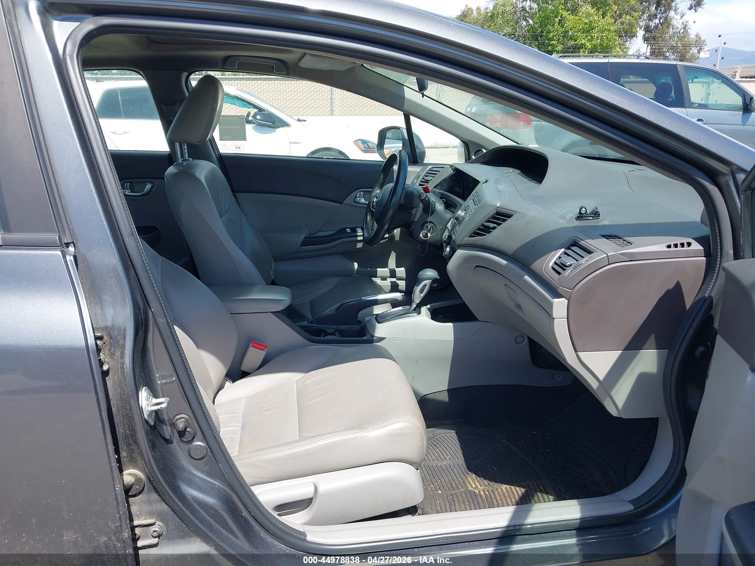 HONDA CIVIC image 5