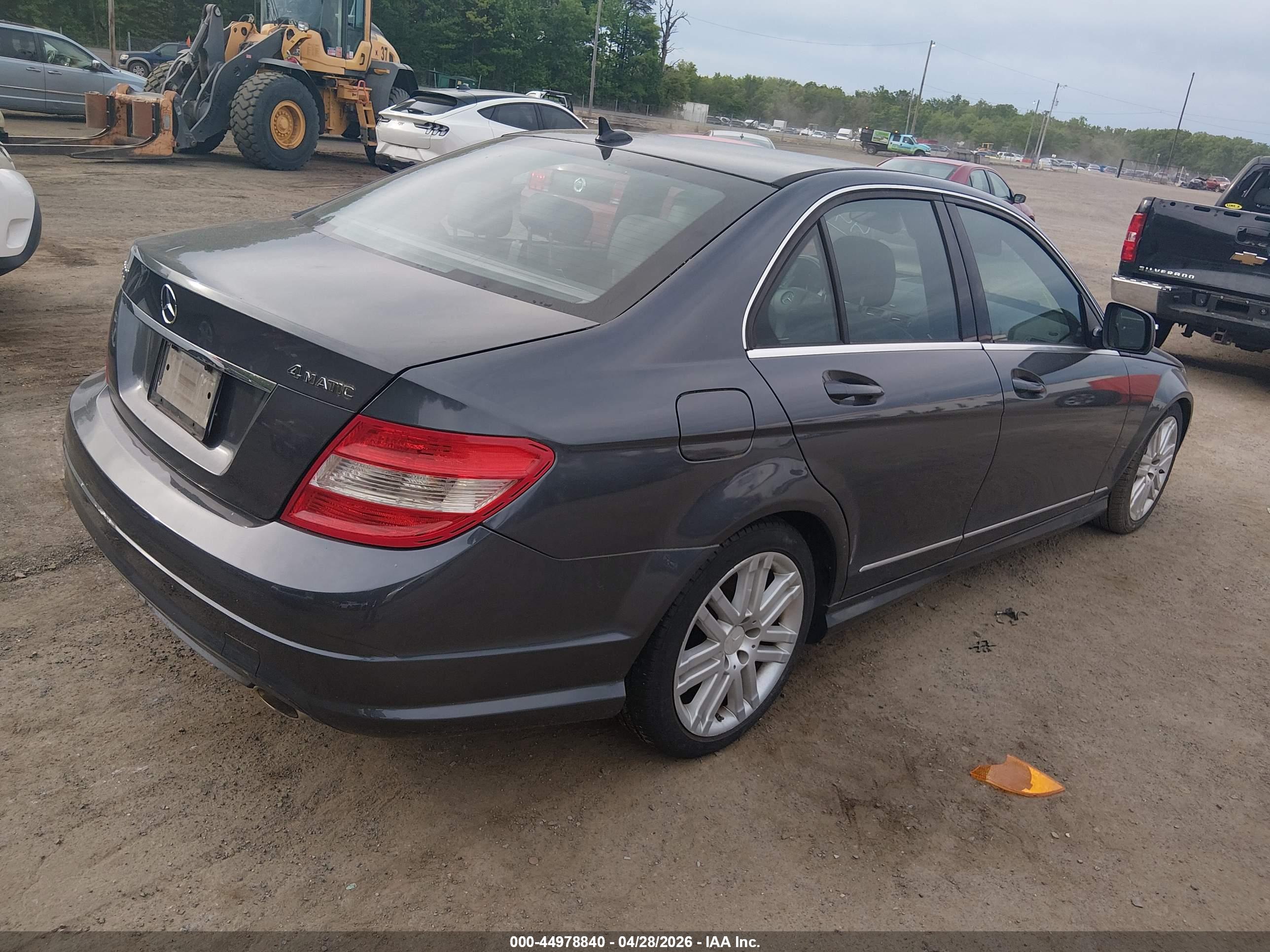 MERCEDES-BENZ C image 4