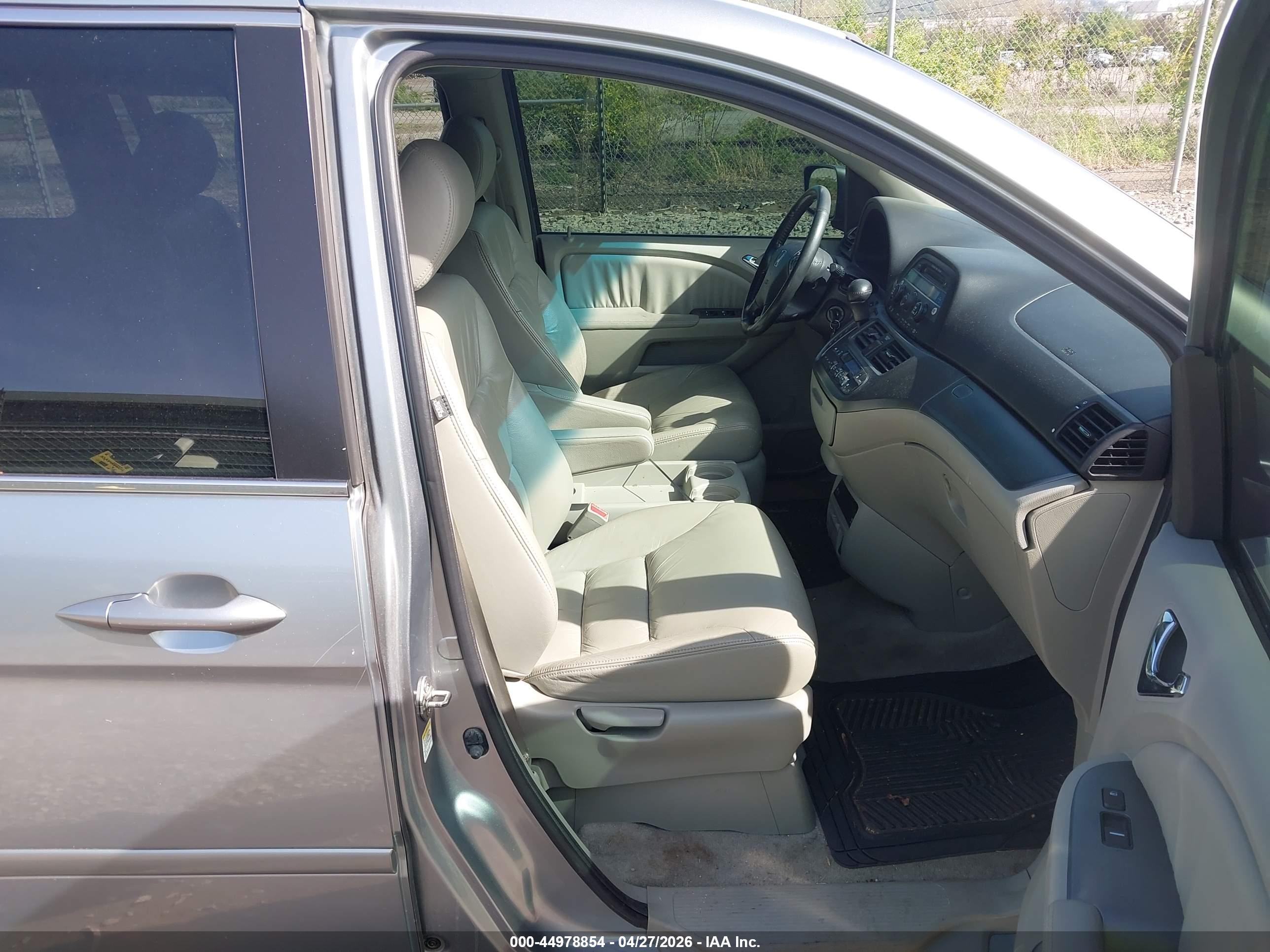 HONDA ODYSSEY image 5