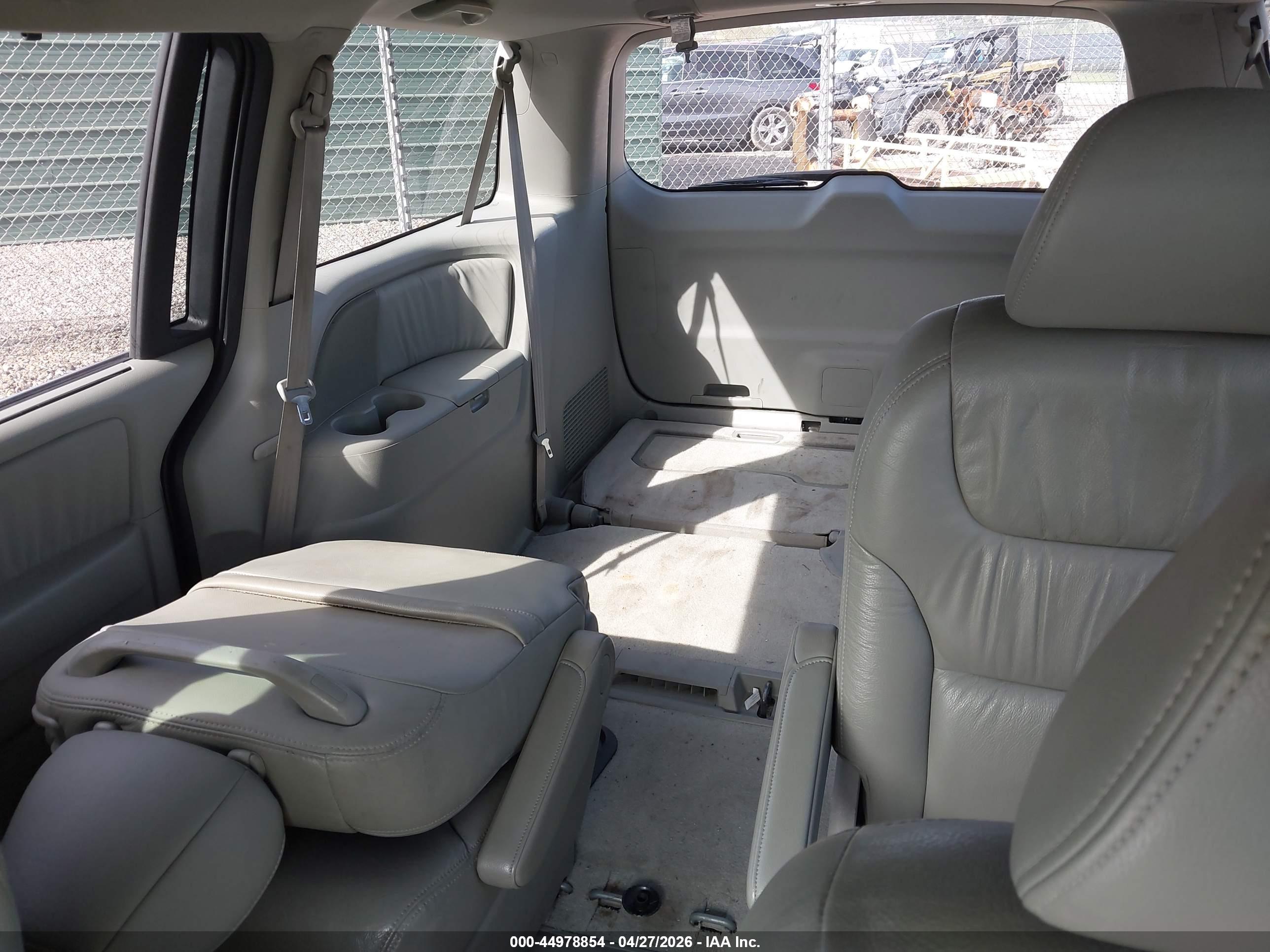 HONDA ODYSSEY image 8