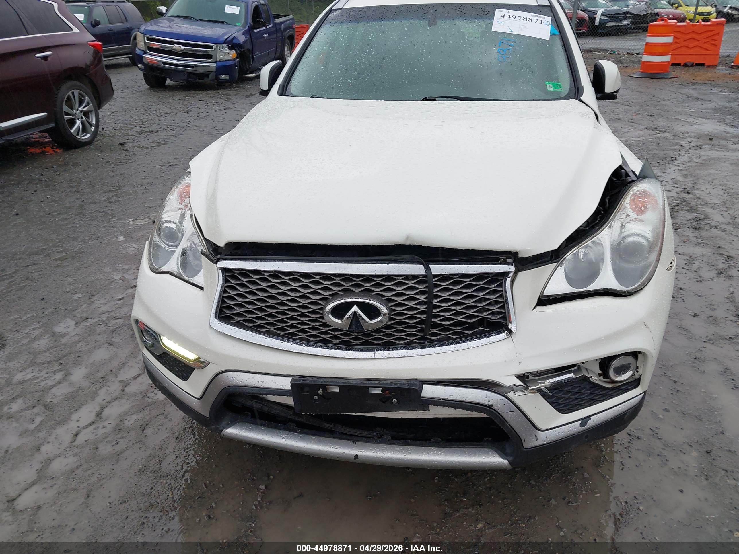 INFINITI QX50 image 6