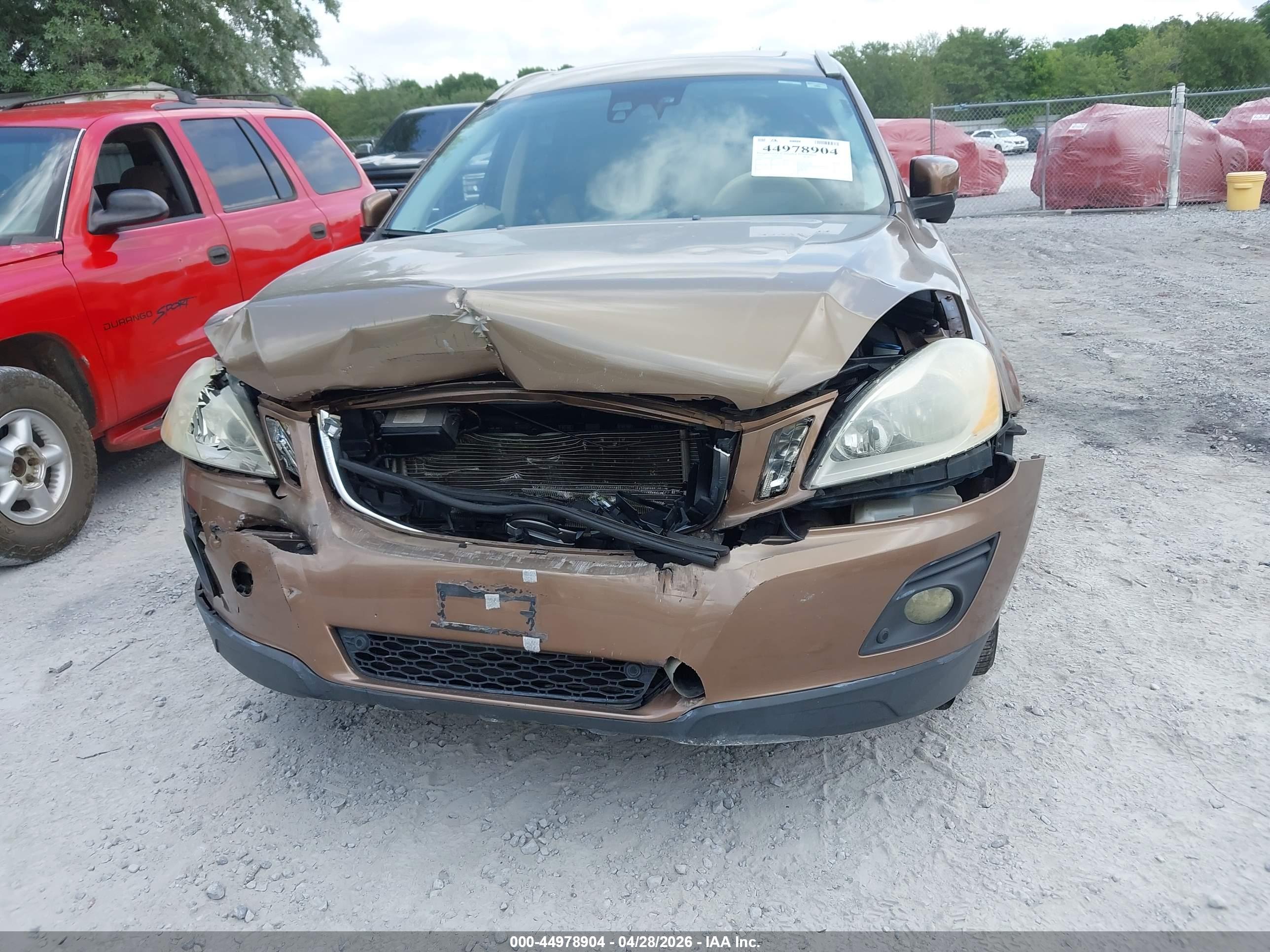 VOLVO XC60 image 6