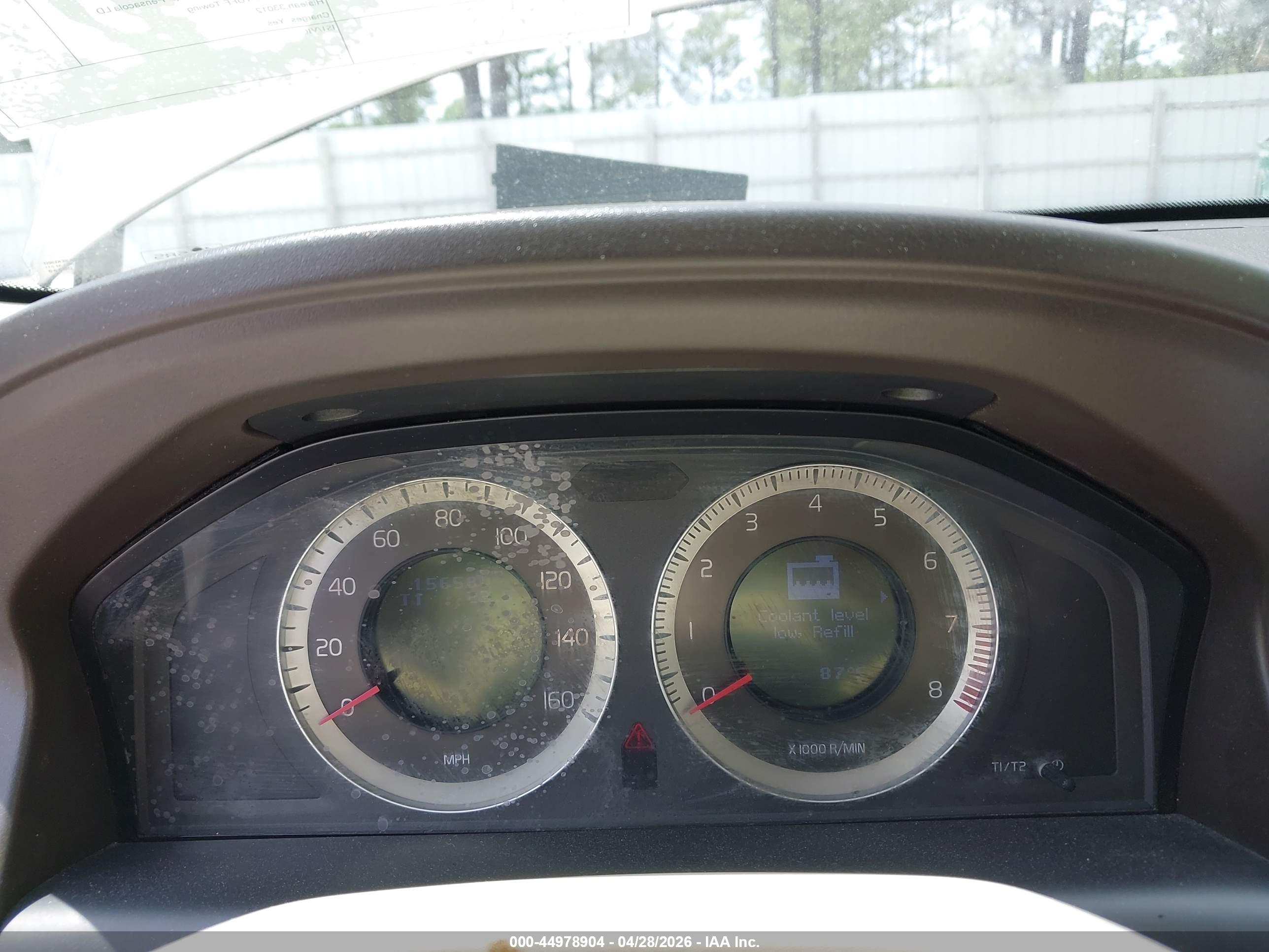 VOLVO XC60 image 7