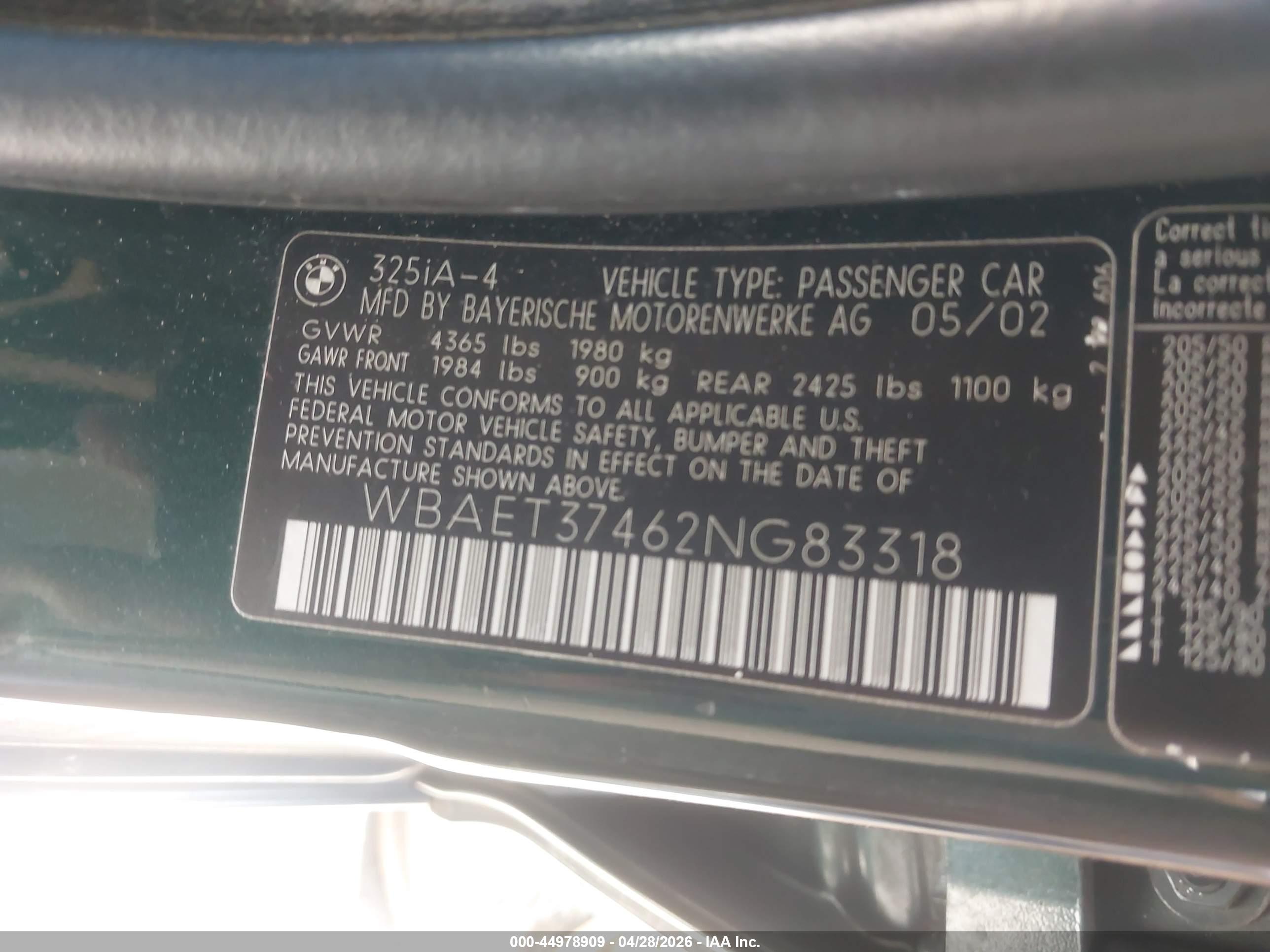 BMW 325I image 9