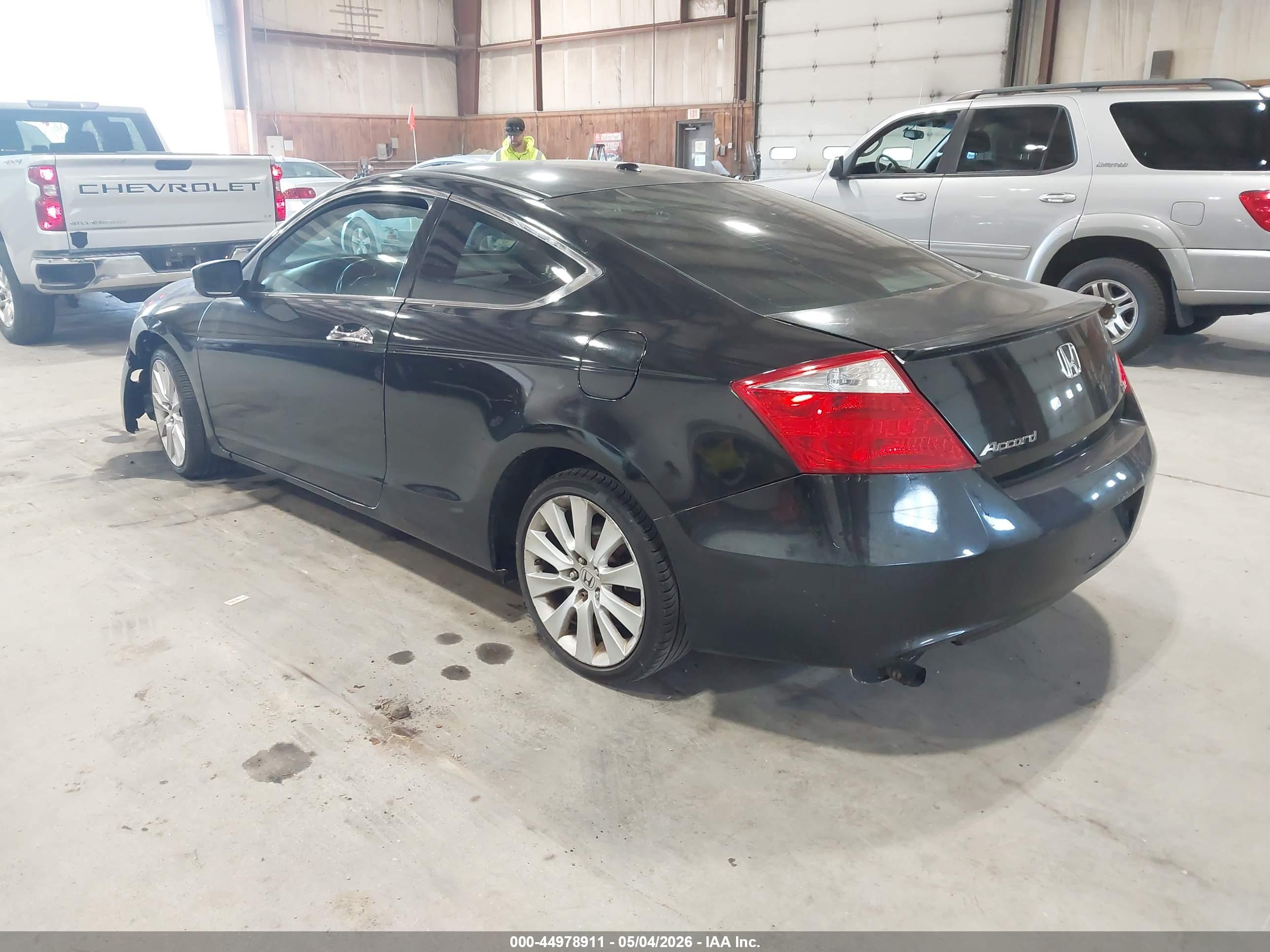 HONDA ACCORD image 3