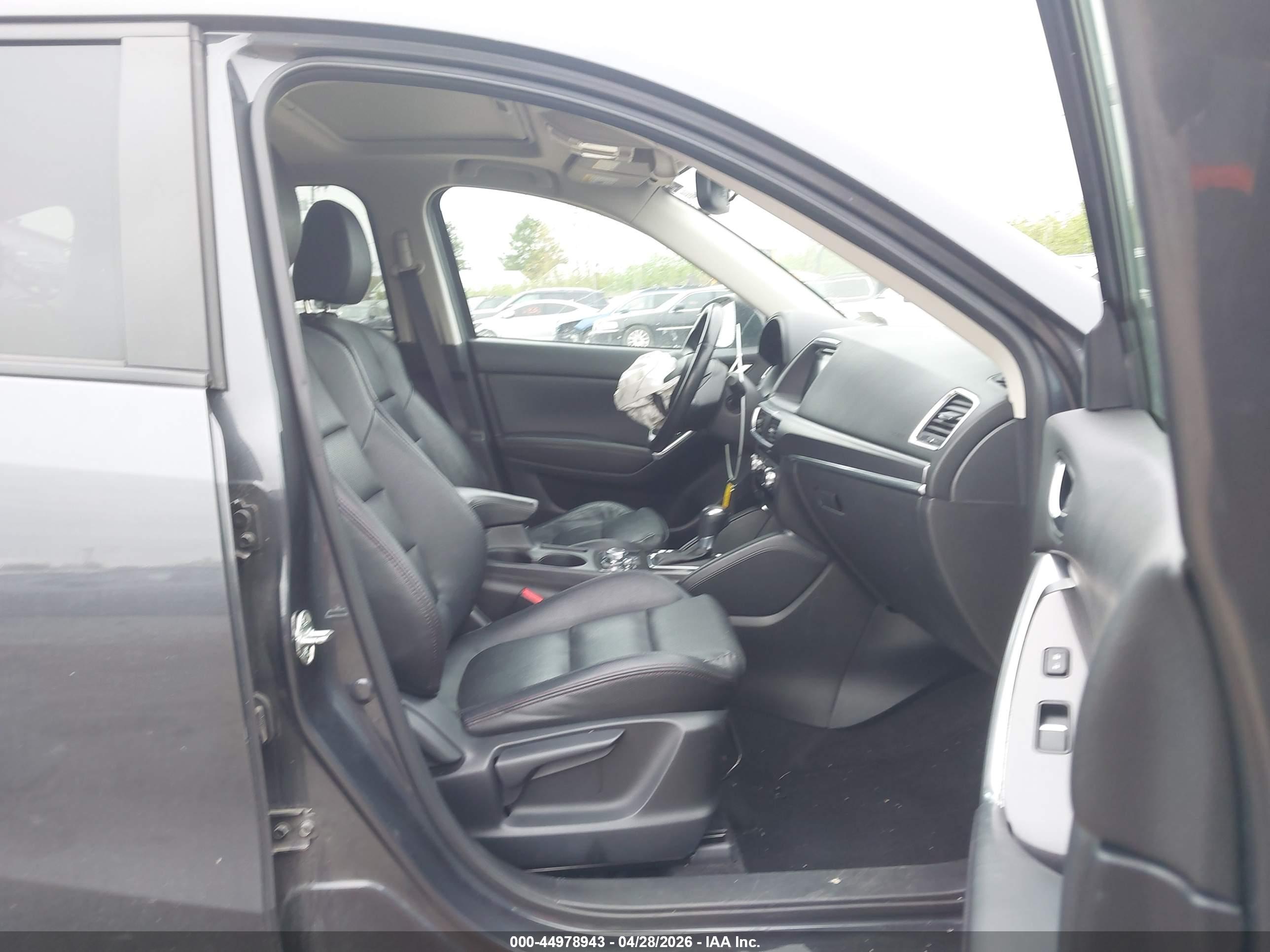 MAZDA CX-5 image 5