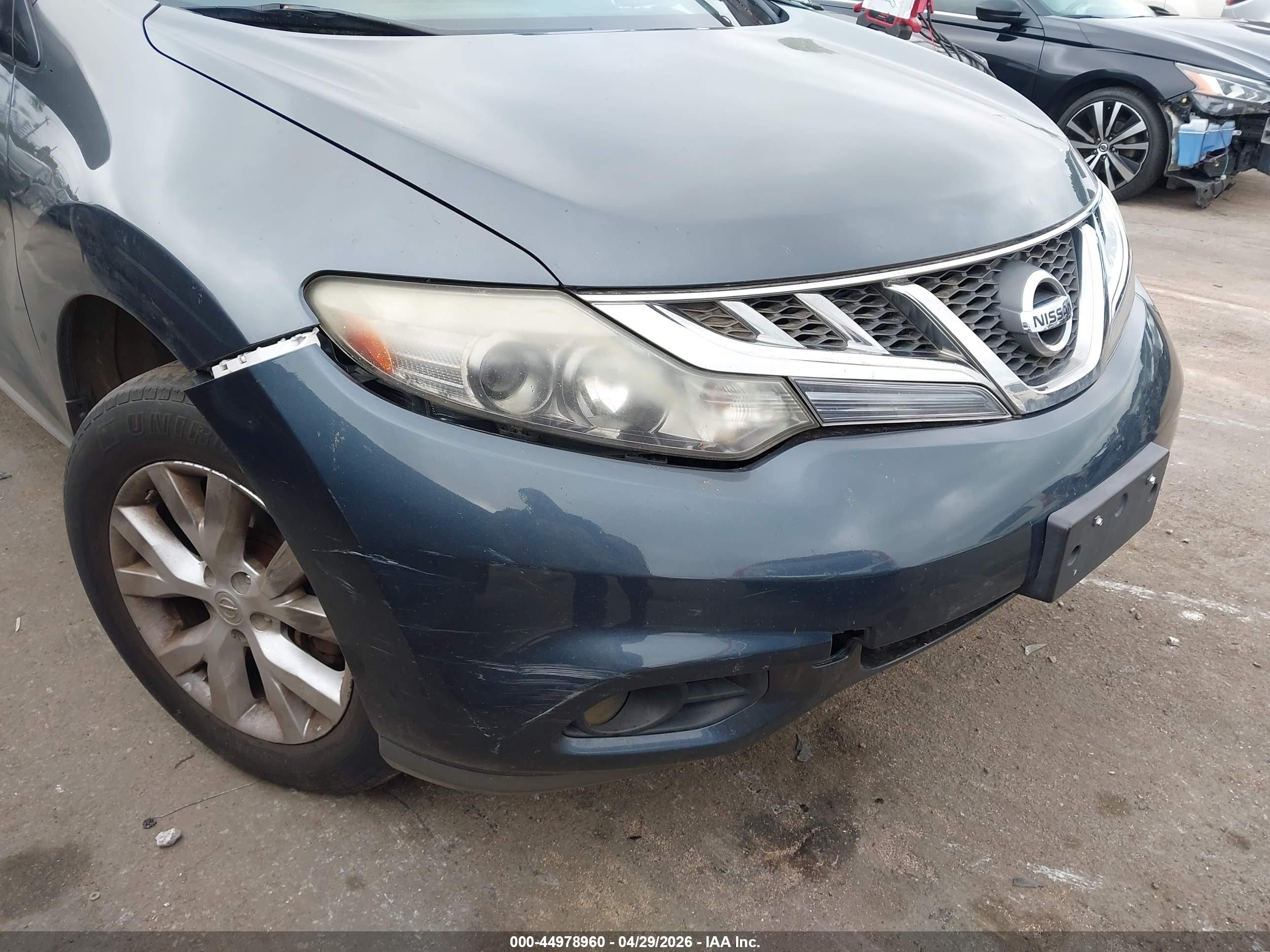 NISSAN MURANO image 6