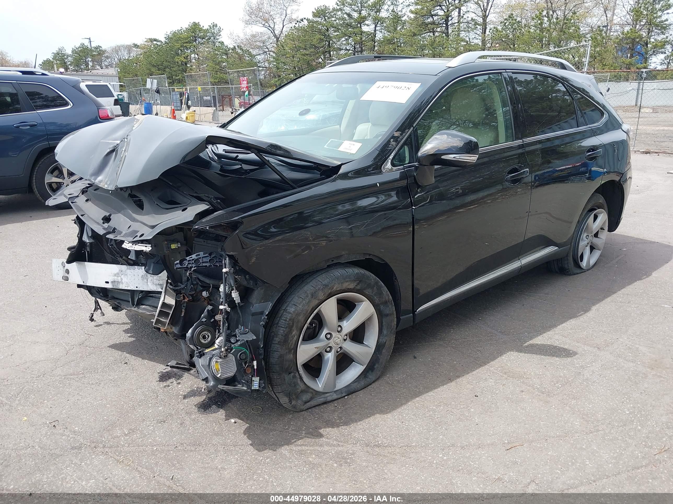 LEXUS RX image 2